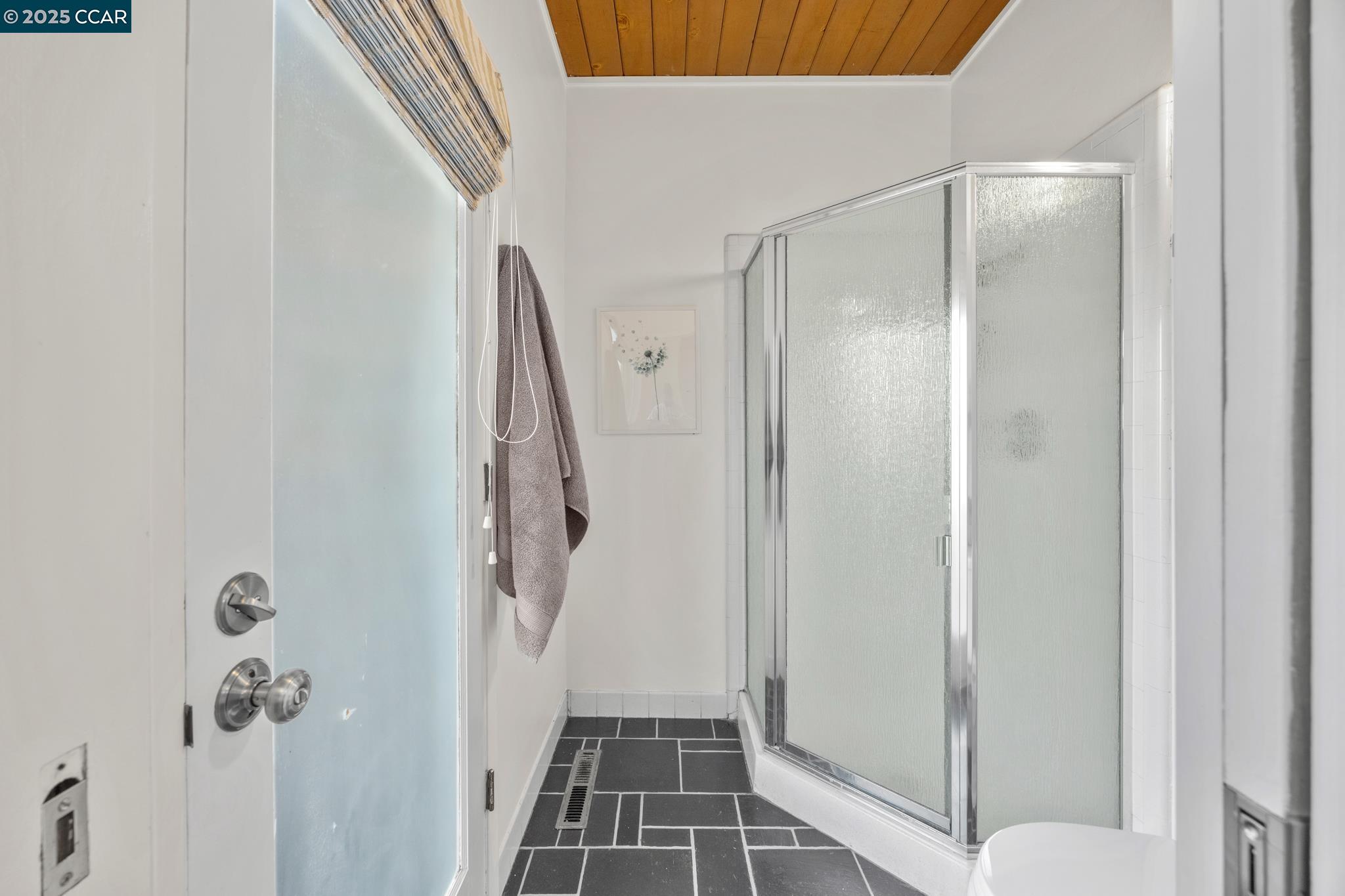 Detail Gallery Image 33 of 60 For 5131 La Honda Rd, El Sobrante,  CA 94803 - 3 Beds | 2 Baths