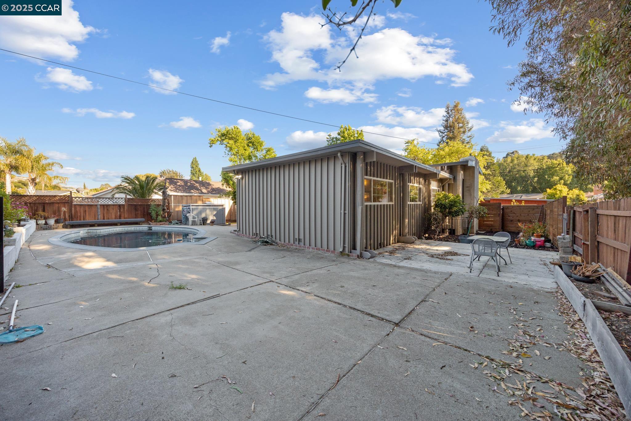 Detail Gallery Image 59 of 60 For 5131 La Honda Rd, El Sobrante,  CA 94803 - 3 Beds | 2 Baths