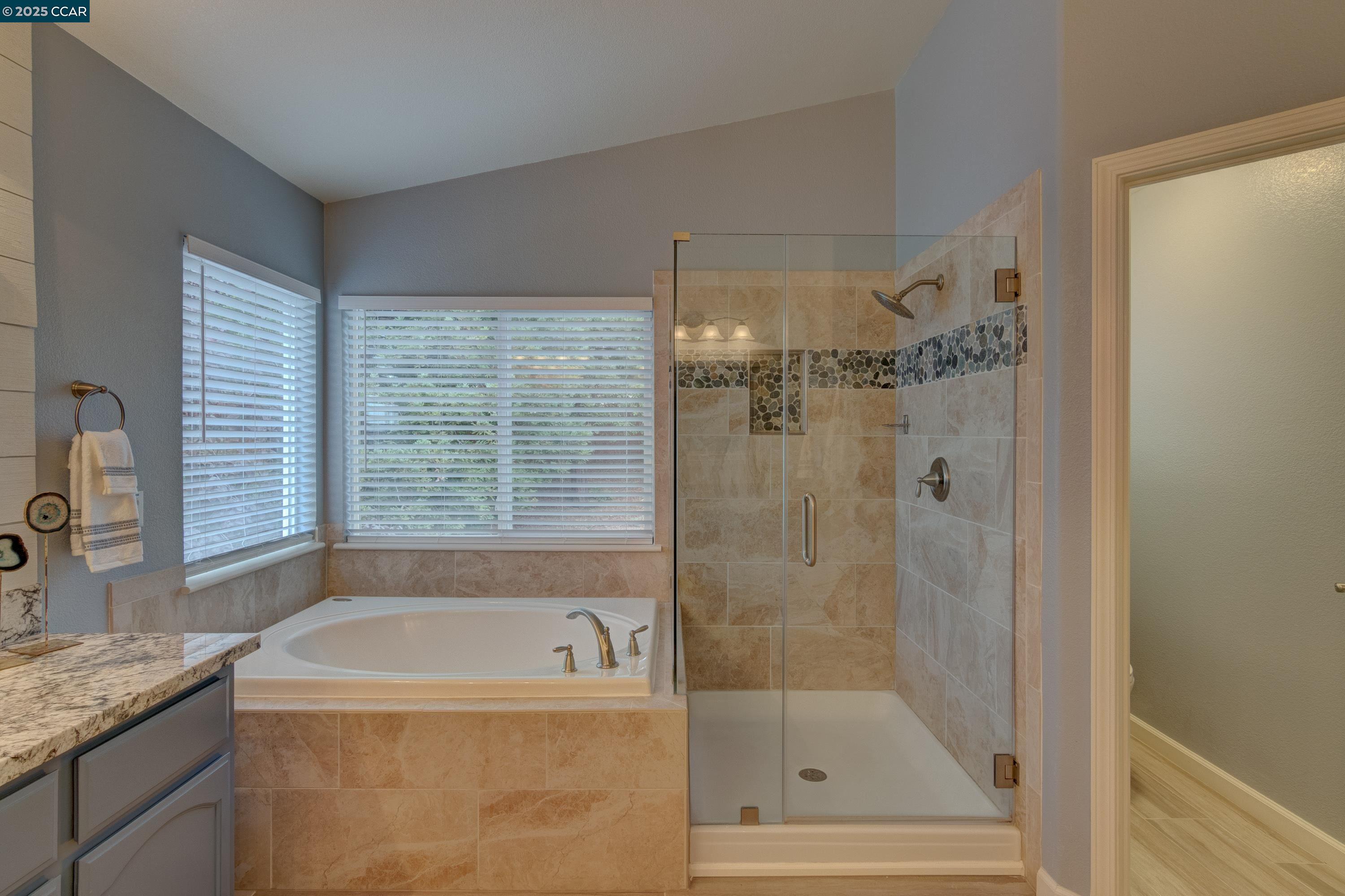 Detail Gallery Image 23 of 29 For 5171 Keller Ridge Dr, Clayton,  CA 94517 - 4 Beds | 3 Baths