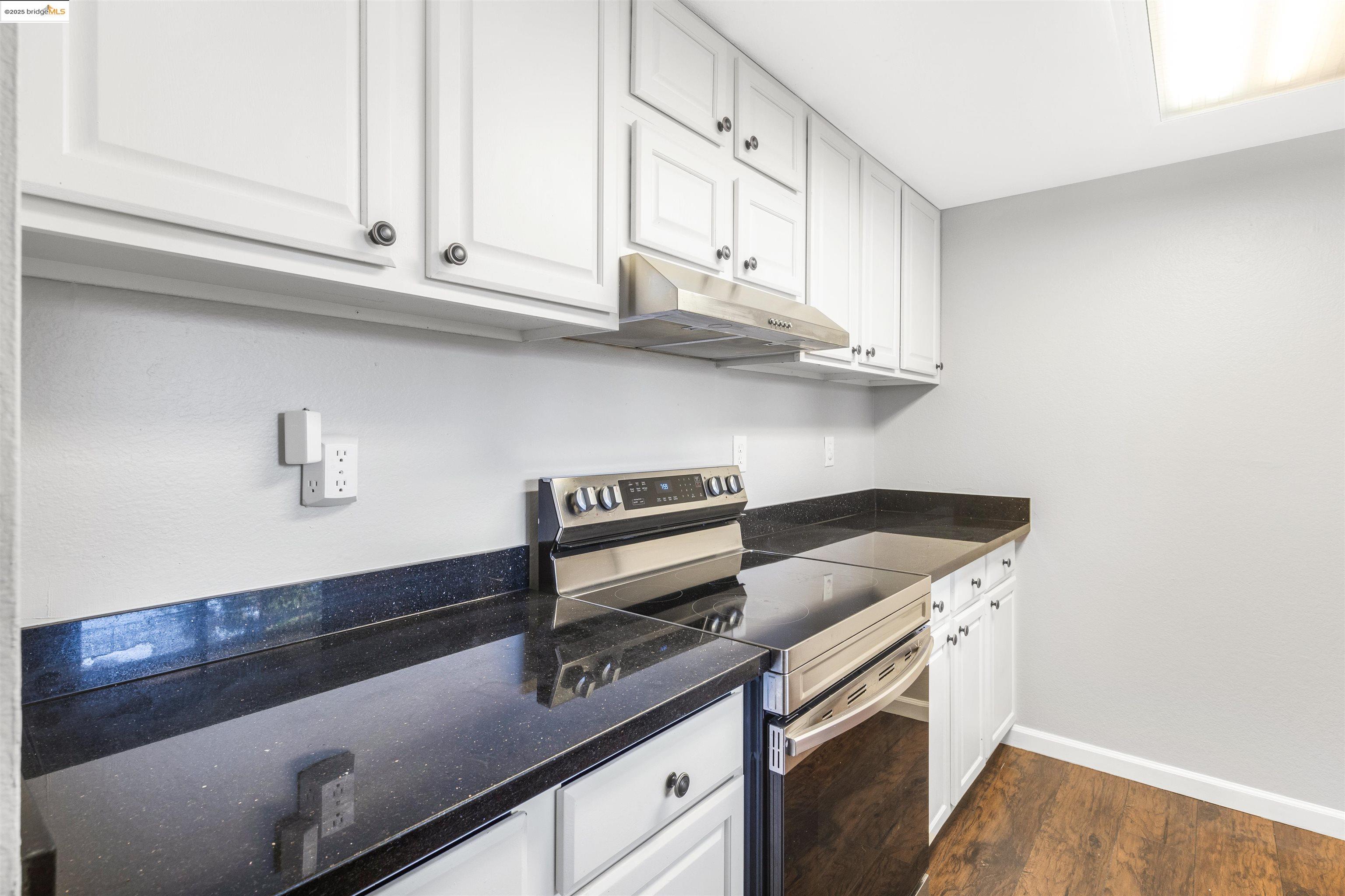 Detail Gallery Image 11 of 37 For 2400 Horizon Ln #136,  Antioch,  CA 94509 - 2 Beds | 2 Baths
