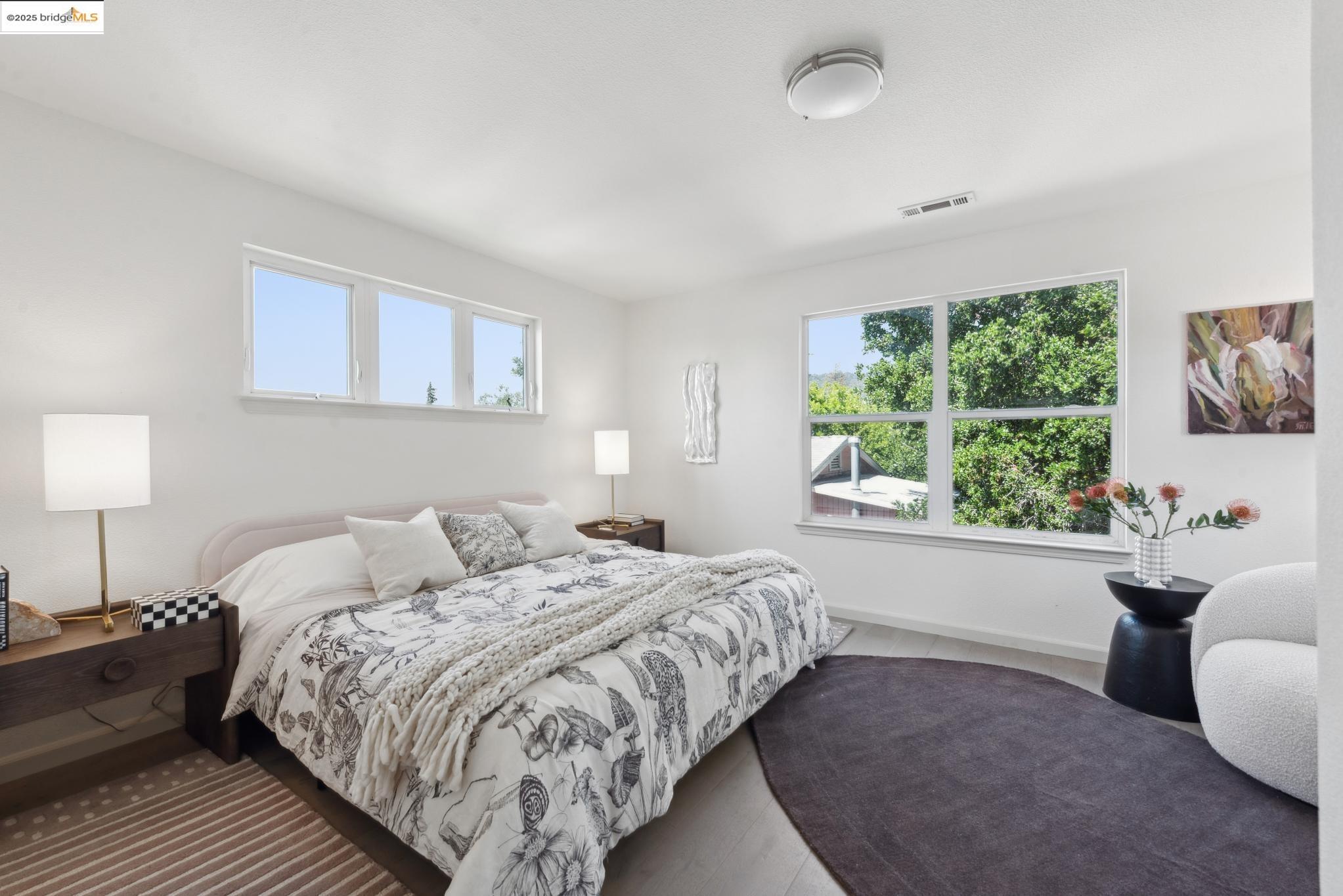 Detail Gallery Image 19 of 23 For 3808 Marion Avenue, Oakland,  CA 94619 - 3 Beds | 1/1 Baths
