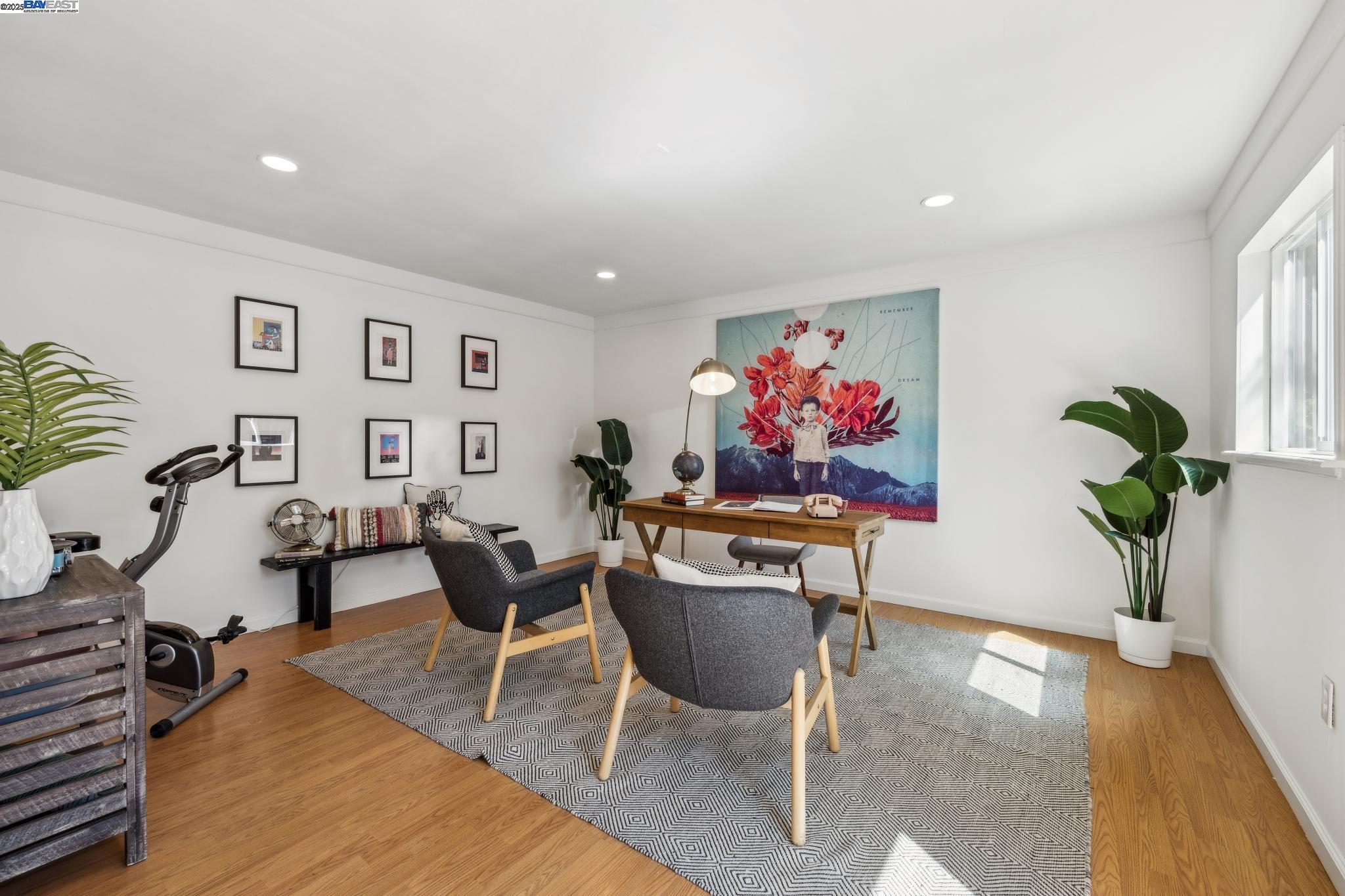 Detail Gallery Image 32 of 46 For 776 60th Street, Oakland,  CA 94609 - 3 Beds | 2 Baths