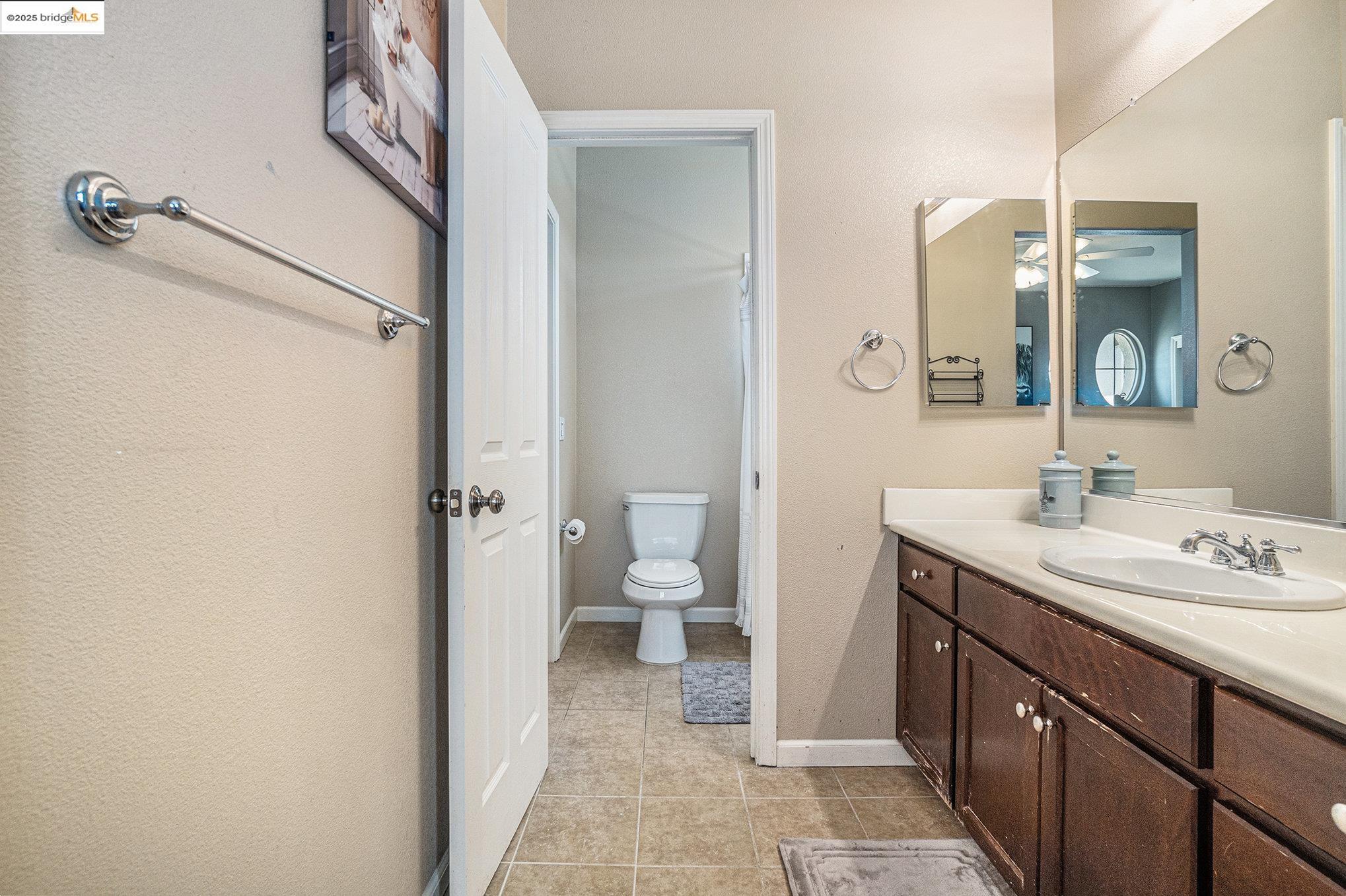 Detail Gallery Image 28 of 53 For 583 Sawgrass Way, Oakley,  CA 94561 - 5 Beds | 3/1 Baths
