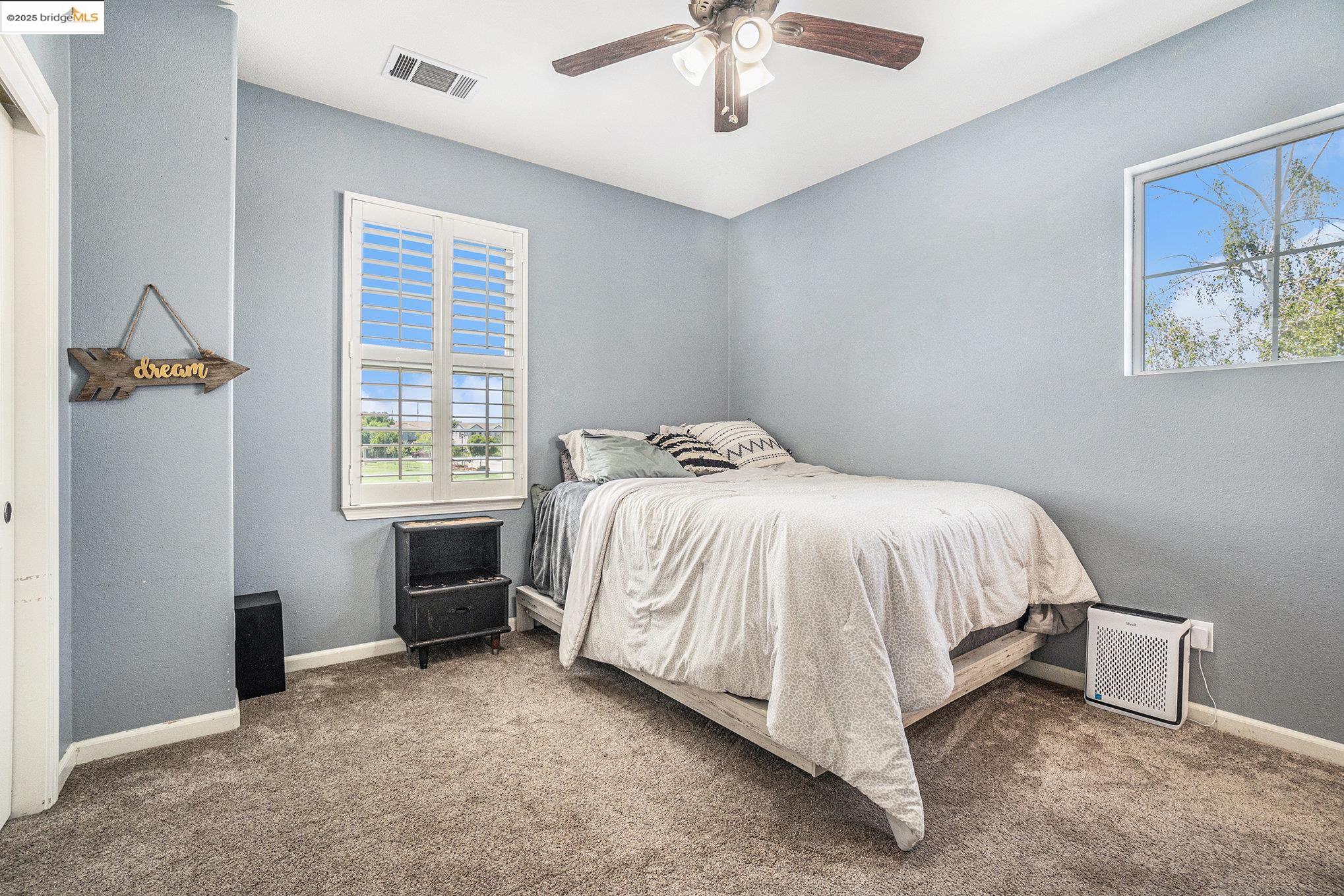 Detail Gallery Image 35 of 53 For 583 Sawgrass Way, Oakley,  CA 94561 - 5 Beds | 3/1 Baths