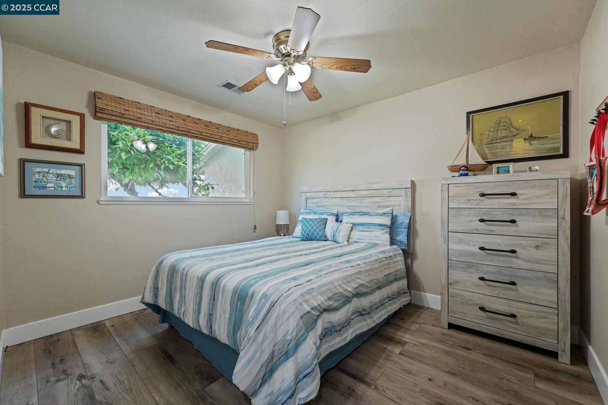 Detail Gallery Image 20 of 31 For 5521 Alaska Dr, Concord,  CA 94521 - 3 Beds | 2 Baths