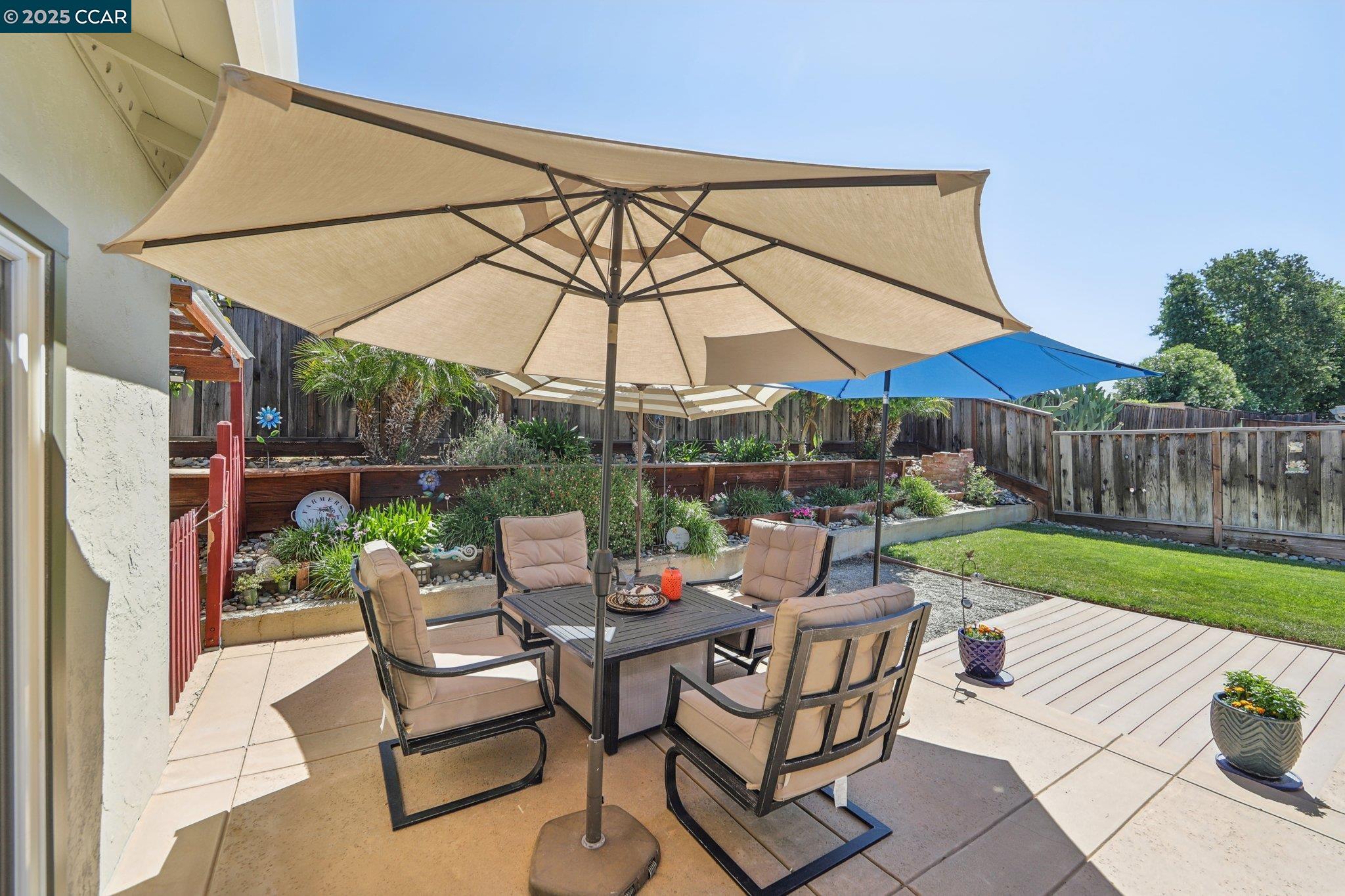 Detail Gallery Image 27 of 31 For 5521 Alaska Dr, Concord,  CA 94521 - 3 Beds | 2 Baths