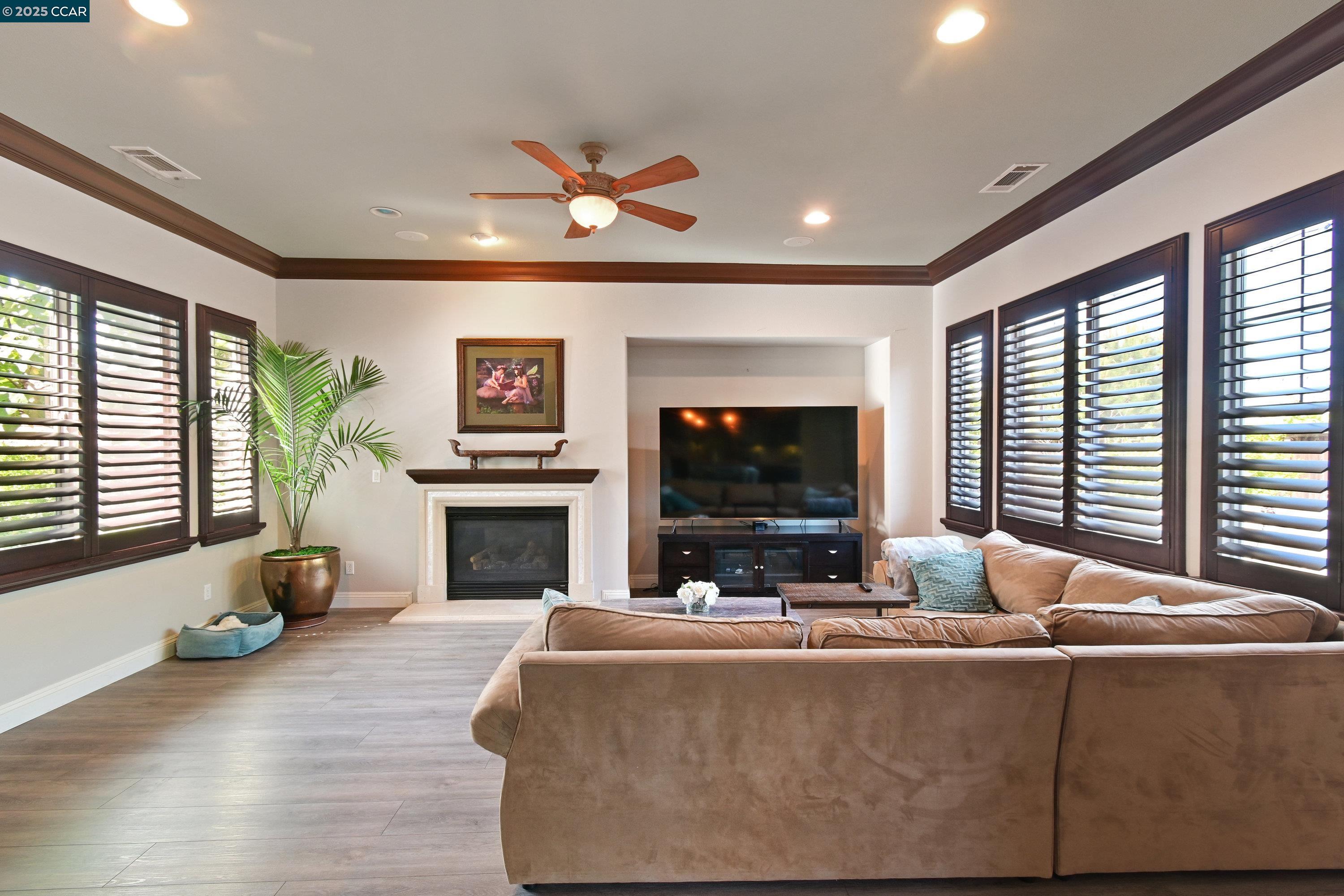 Detail Gallery Image 22 of 46 For 5430 Sherwood Way, San Ramon,  CA 94582 - 5 Beds | 4/1 Baths