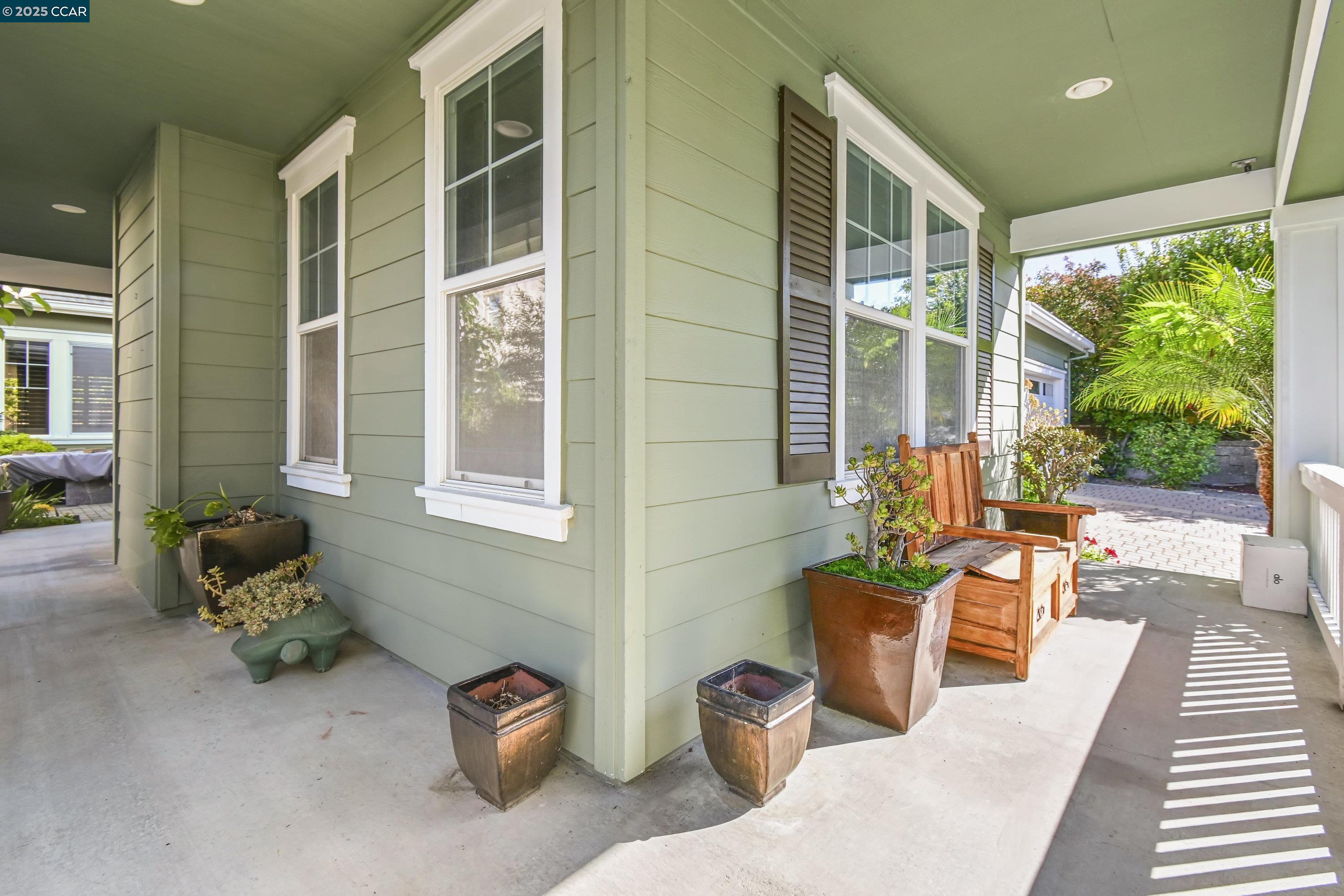 Detail Gallery Image 4 of 46 For 5430 Sherwood Way, San Ramon,  CA 94582 - 5 Beds | 4/1 Baths