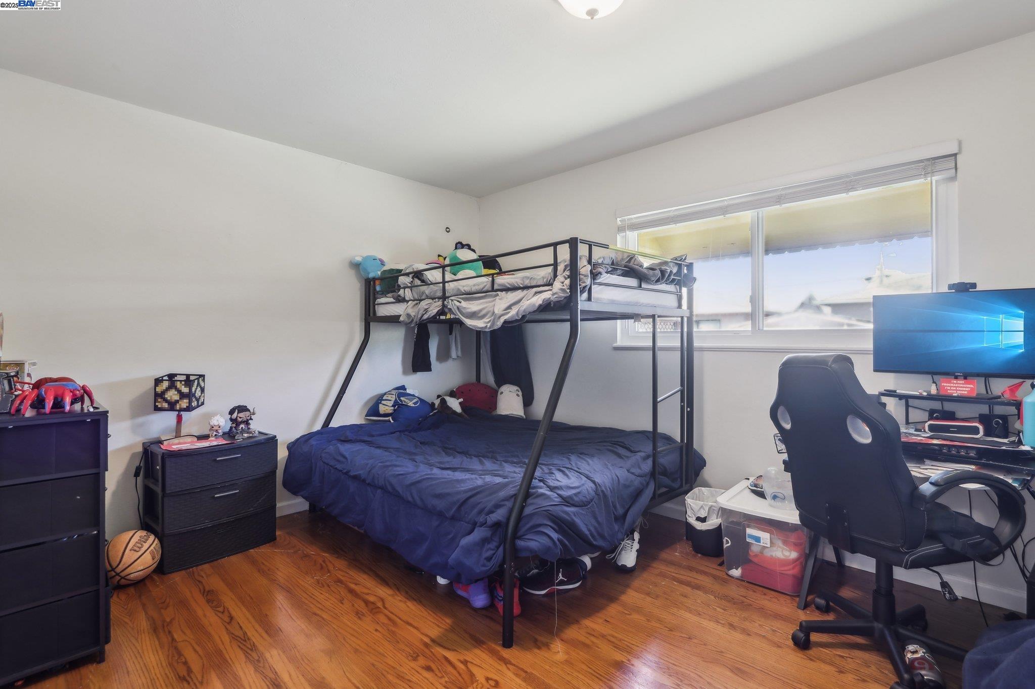 Detail Gallery Image 13 of 24 For 759 Bishop Ave, Hayward,  CA 94544 - 3 Beds | 1 Baths