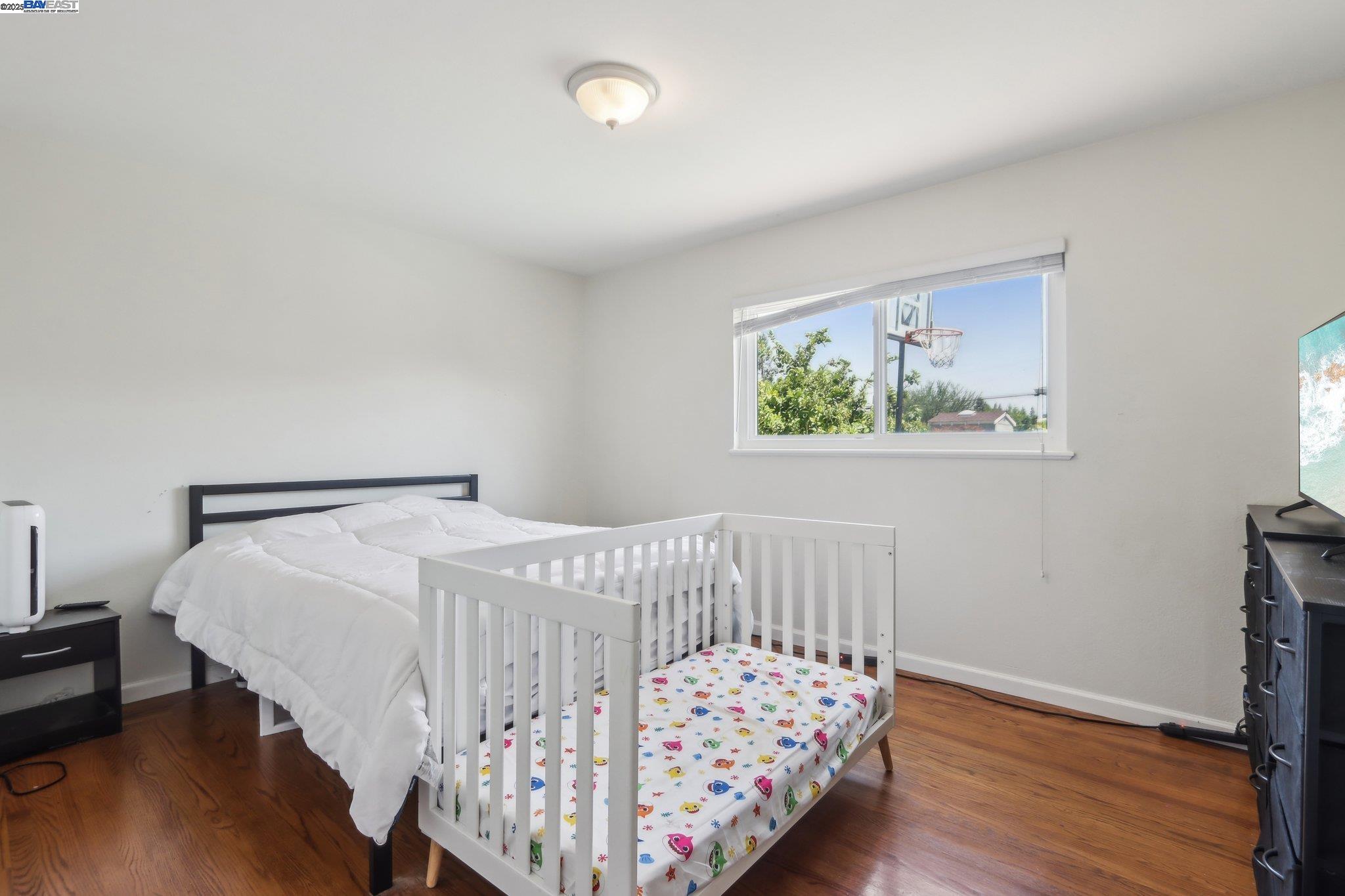 Detail Gallery Image 14 of 24 For 759 Bishop Ave, Hayward,  CA 94544 - 3 Beds | 1 Baths