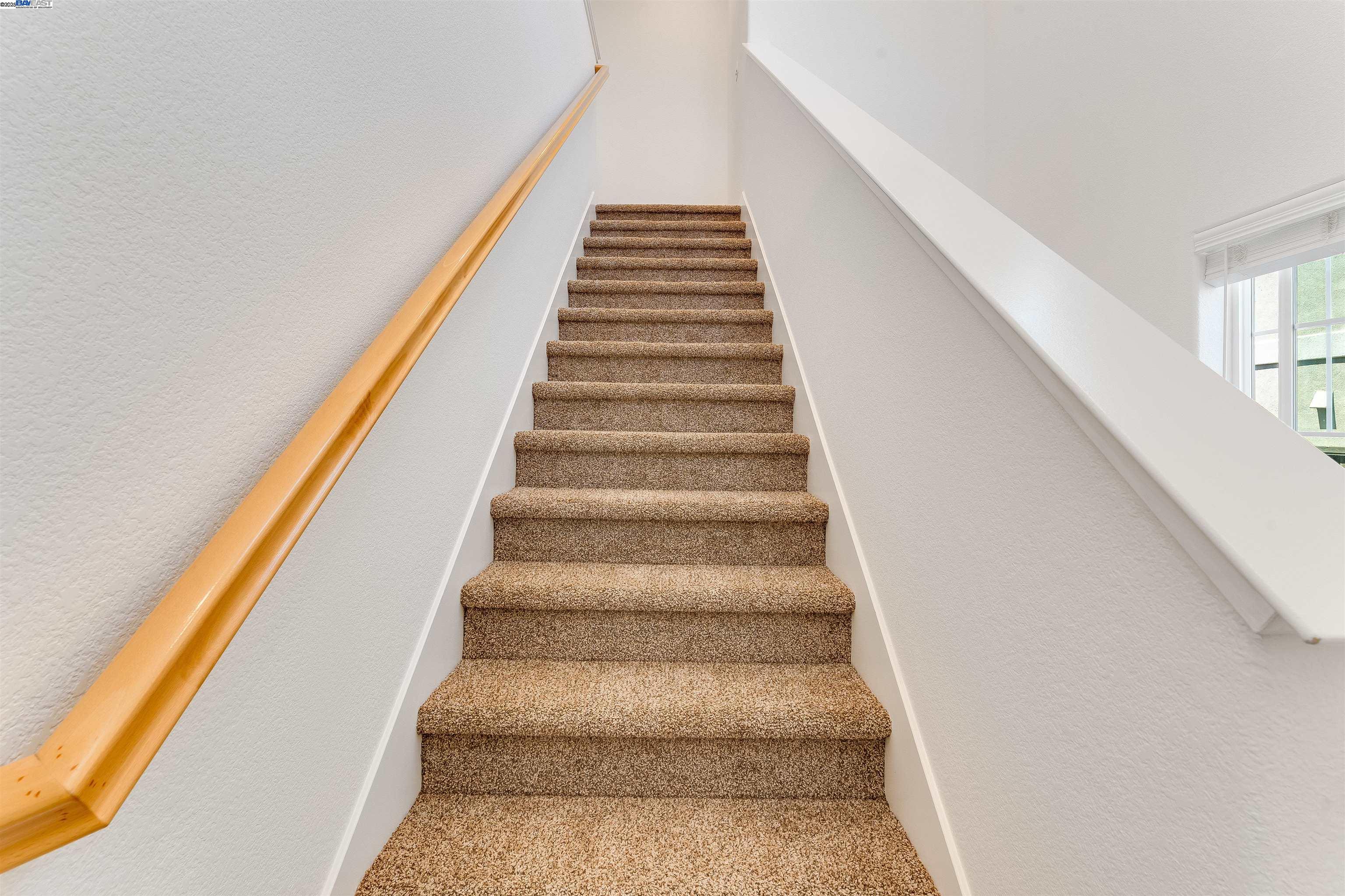 Detail Gallery Image 14 of 38 For 2336 Endeavor Way, Sacramento,  CA 95834 - 3 Beds | 2/1 Baths