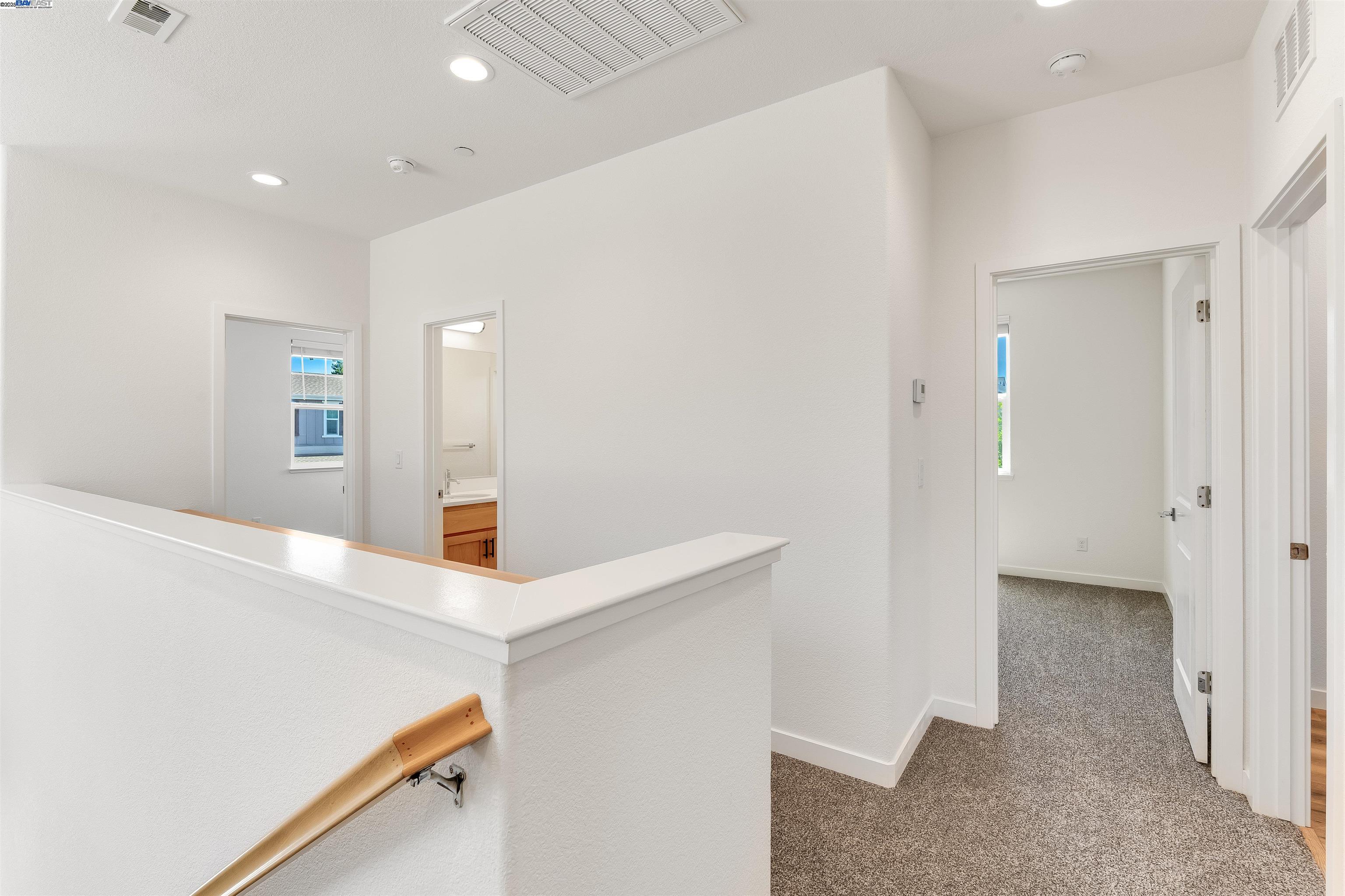 Detail Gallery Image 15 of 38 For 2336 Endeavor Way, Sacramento,  CA 95834 - 3 Beds | 2/1 Baths