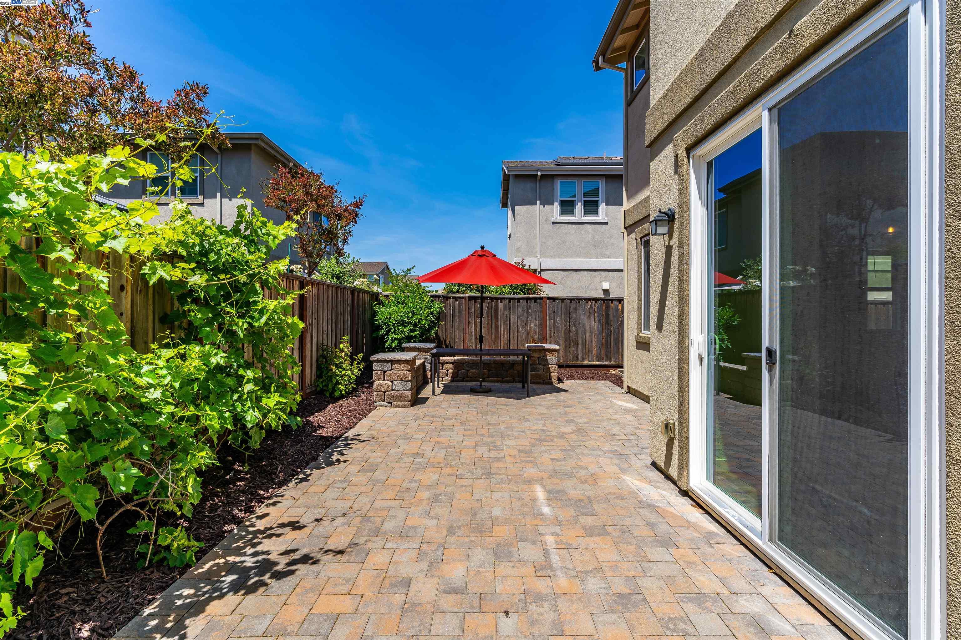 Detail Gallery Image 30 of 38 For 2336 Endeavor Way, Sacramento,  CA 95834 - 3 Beds | 2/1 Baths