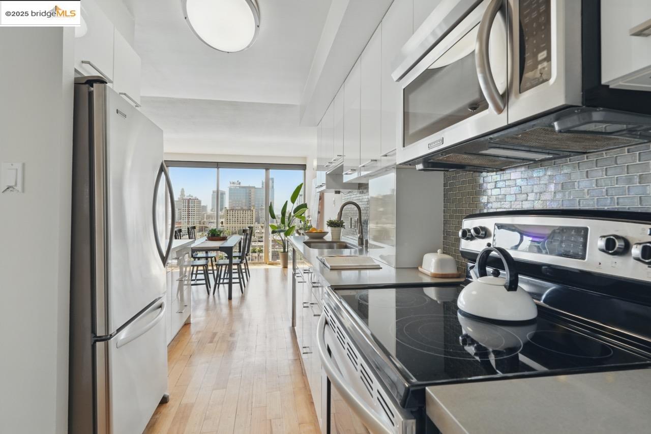 Detail Gallery Image 21 of 32 For 1555 Lakeside Dr #191,  Oakland,  CA 94612 - 2 Beds | 2 Baths