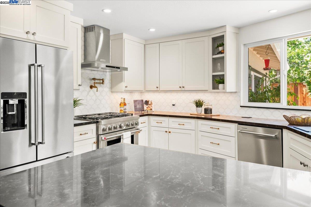 Detail Gallery Image 13 of 46 For 2284 Norwood Rd, Livermore,  CA 94550 - 3 Beds | 2 Baths