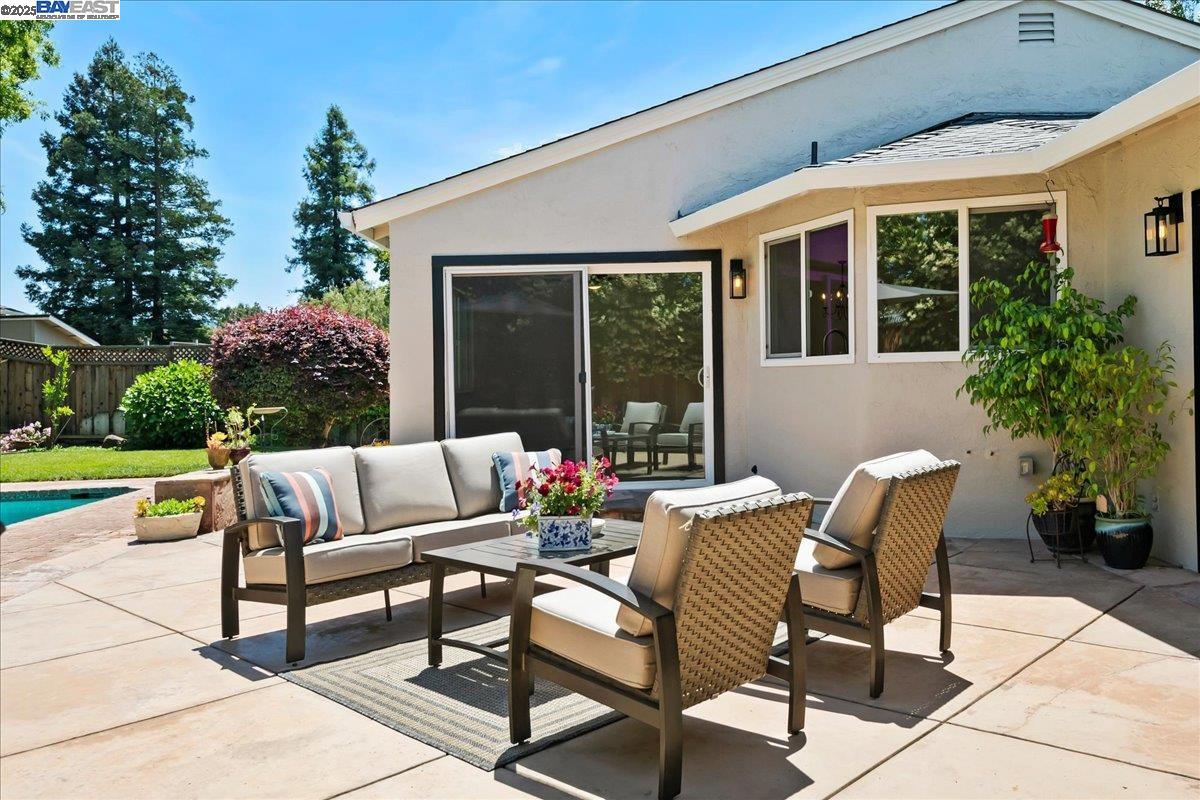 Detail Gallery Image 38 of 46 For 2284 Norwood Rd, Livermore,  CA 94550 - 3 Beds | 2 Baths