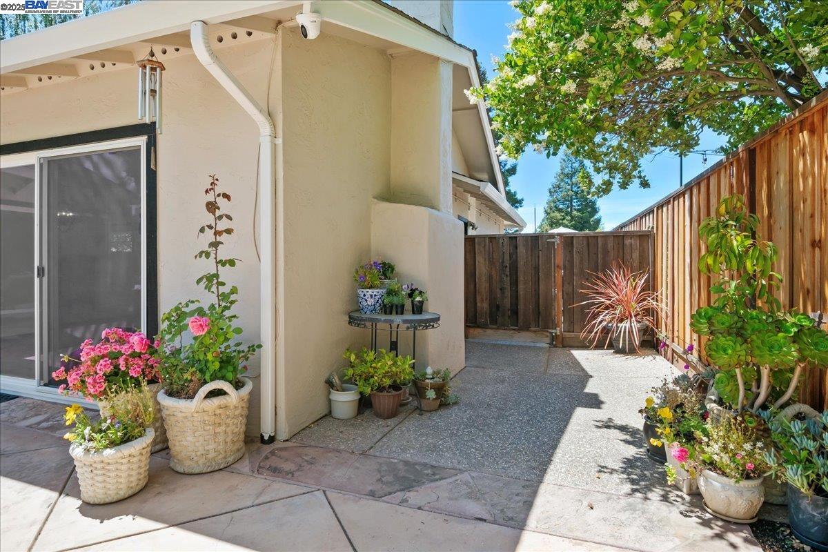 Detail Gallery Image 43 of 46 For 2284 Norwood Rd, Livermore,  CA 94550 - 3 Beds | 2 Baths