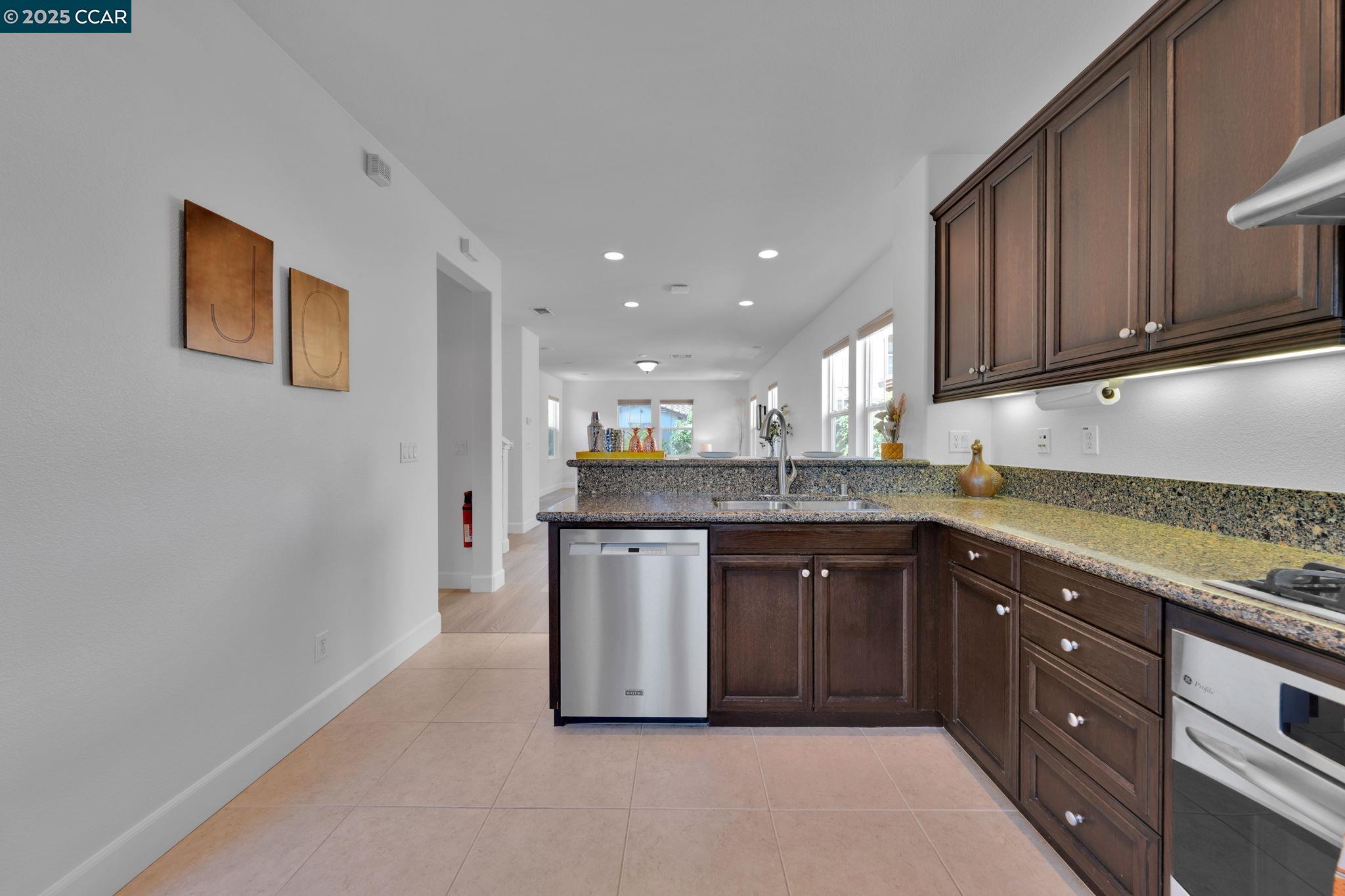 2941 KOBIO DR, CONCORD, CA 94519  Photo 17
