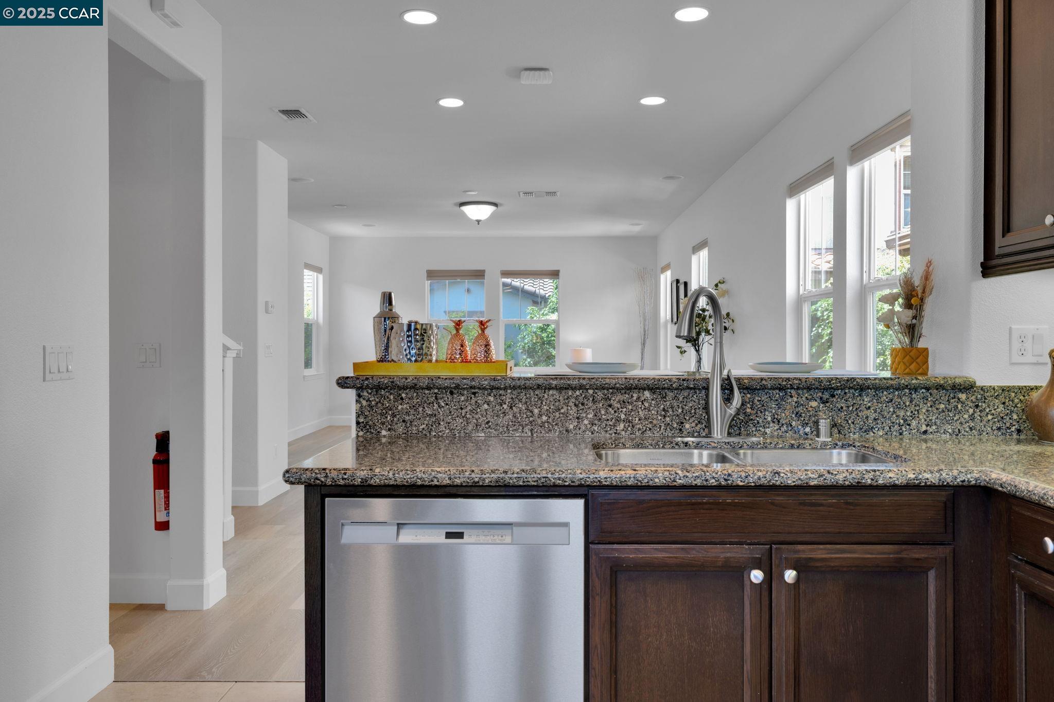 2941 KOBIO DR, CONCORD, CA 94519  Photo 18