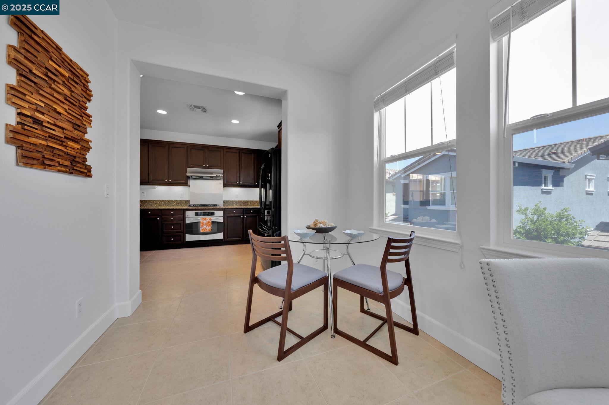 Detail Gallery Image 26 of 60 For 2941 Kobio Dr, Concord,  CA 94519-2685 - 3 Beds | 3/1 Baths