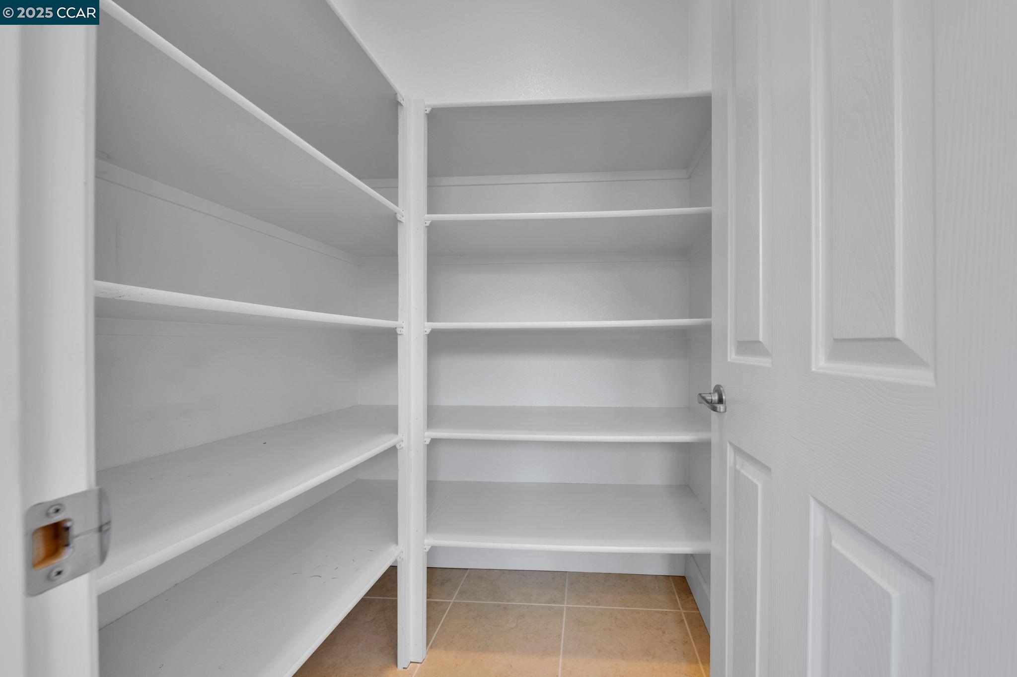 Detail Gallery Image 29 of 60 For 2941 Kobio Dr, Concord,  CA 94519-2685 - 3 Beds | 3/1 Baths