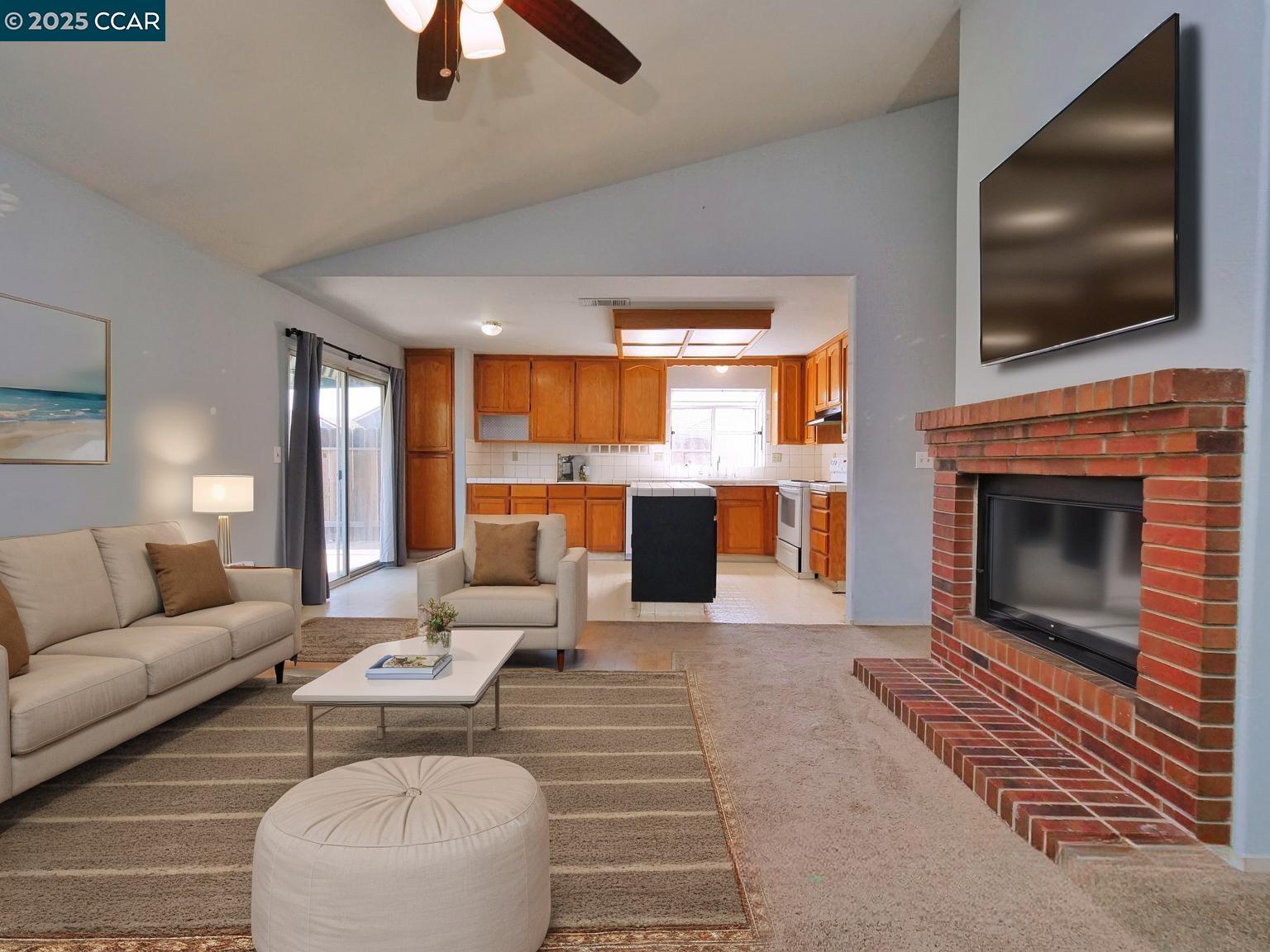 Detail Gallery Image 13 of 60 For 4301 Castle Cary Lane, Salida,  CA 95368 - 3 Beds | 2 Baths