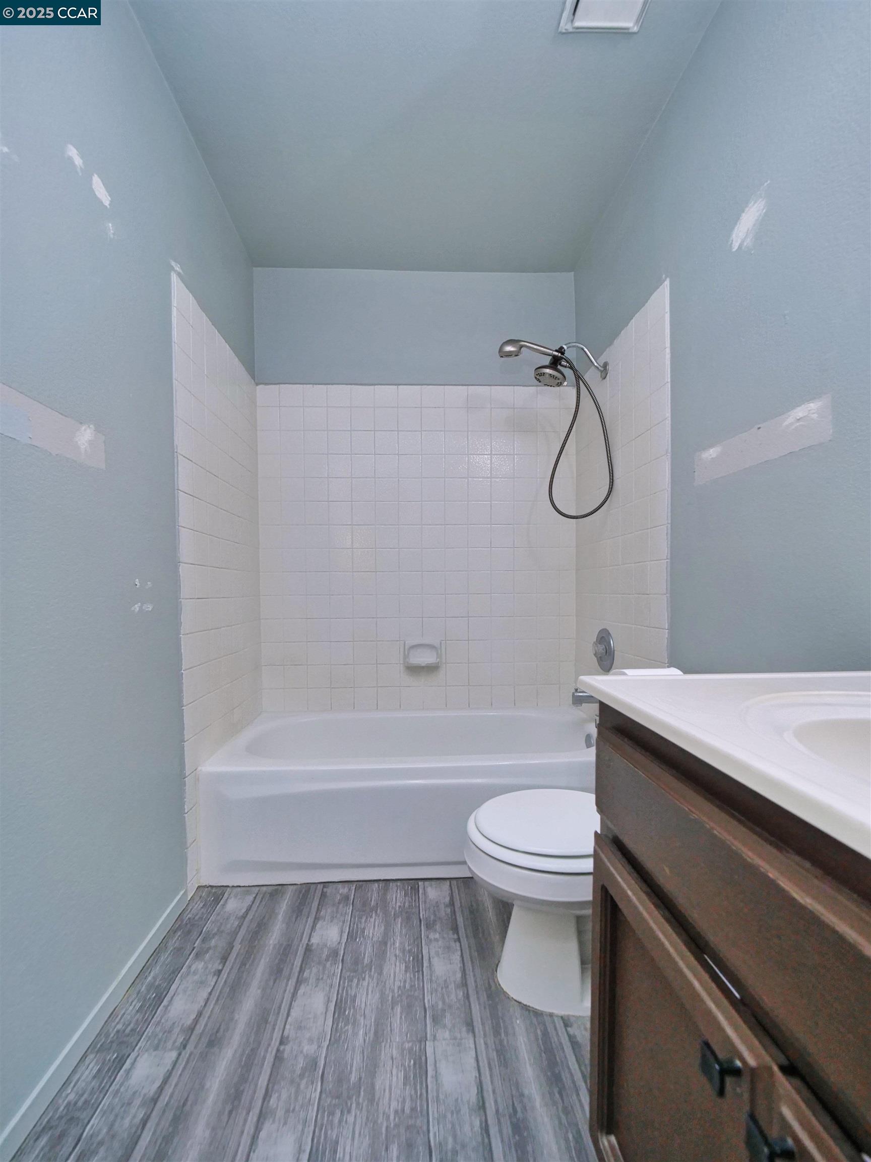 Detail Gallery Image 36 of 60 For 4301 Castle Cary Lane, Salida,  CA 95368 - 3 Beds | 2 Baths