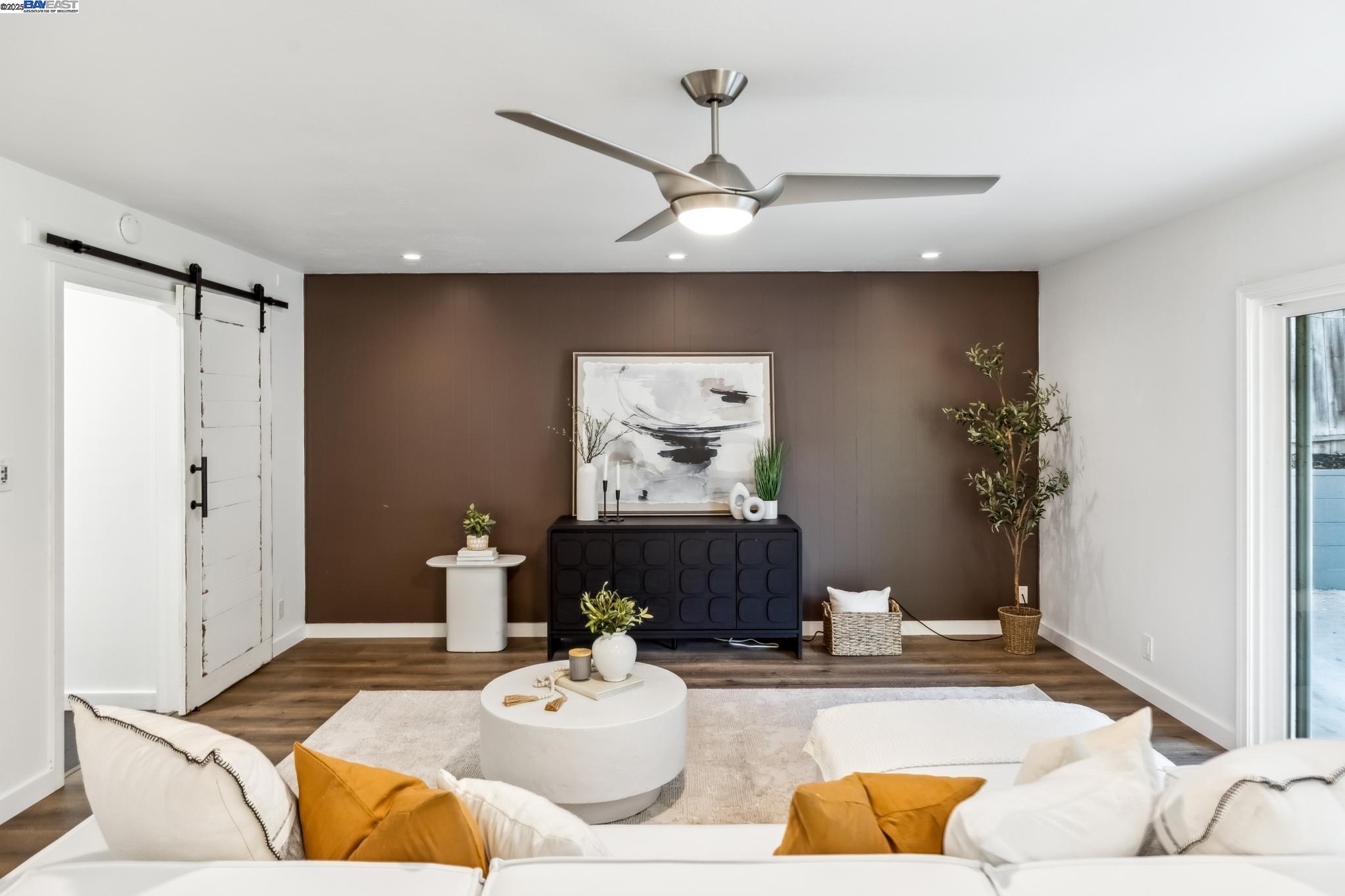 Detail Gallery Image 31 of 55 For 3134 Terry Ct, Castro Valley,  CA 94546 - 4 Beds | 2/1 Baths