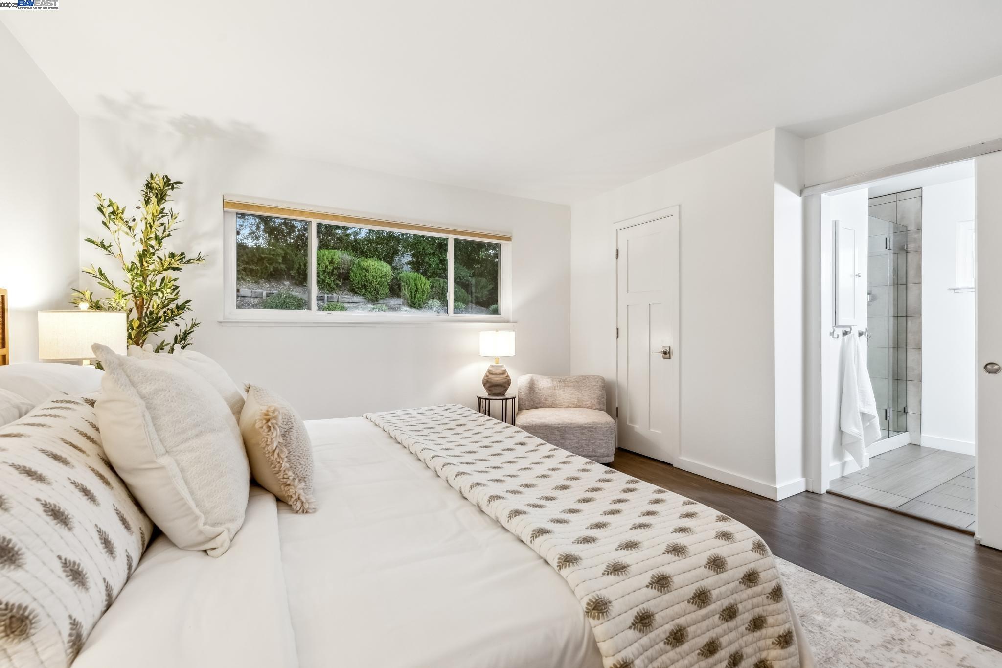 Detail Gallery Image 36 of 55 For 3134 Terry Ct, Castro Valley,  CA 94546 - 4 Beds | 2/1 Baths