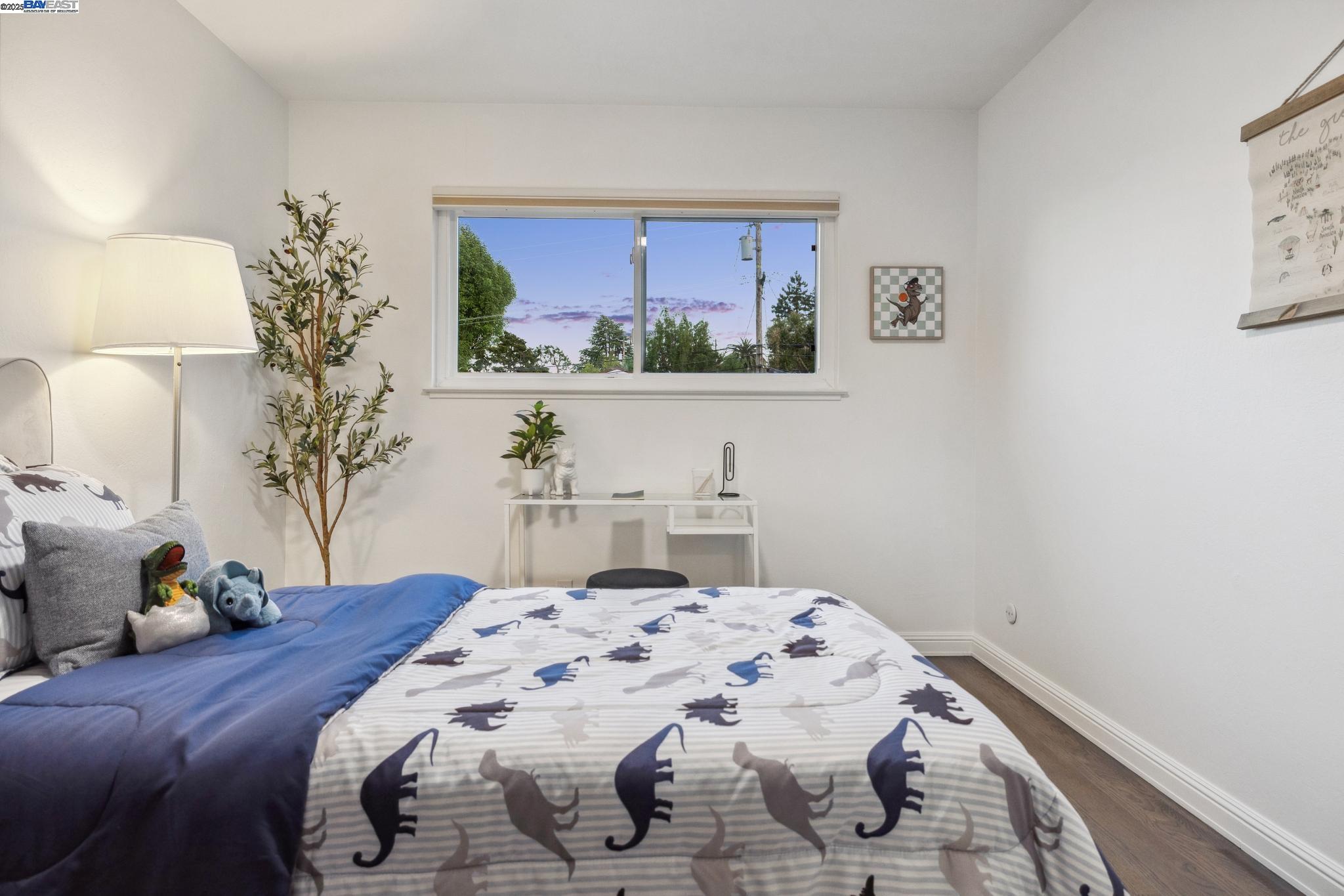 Detail Gallery Image 40 of 55 For 3134 Terry Ct, Castro Valley,  CA 94546 - 4 Beds | 2/1 Baths