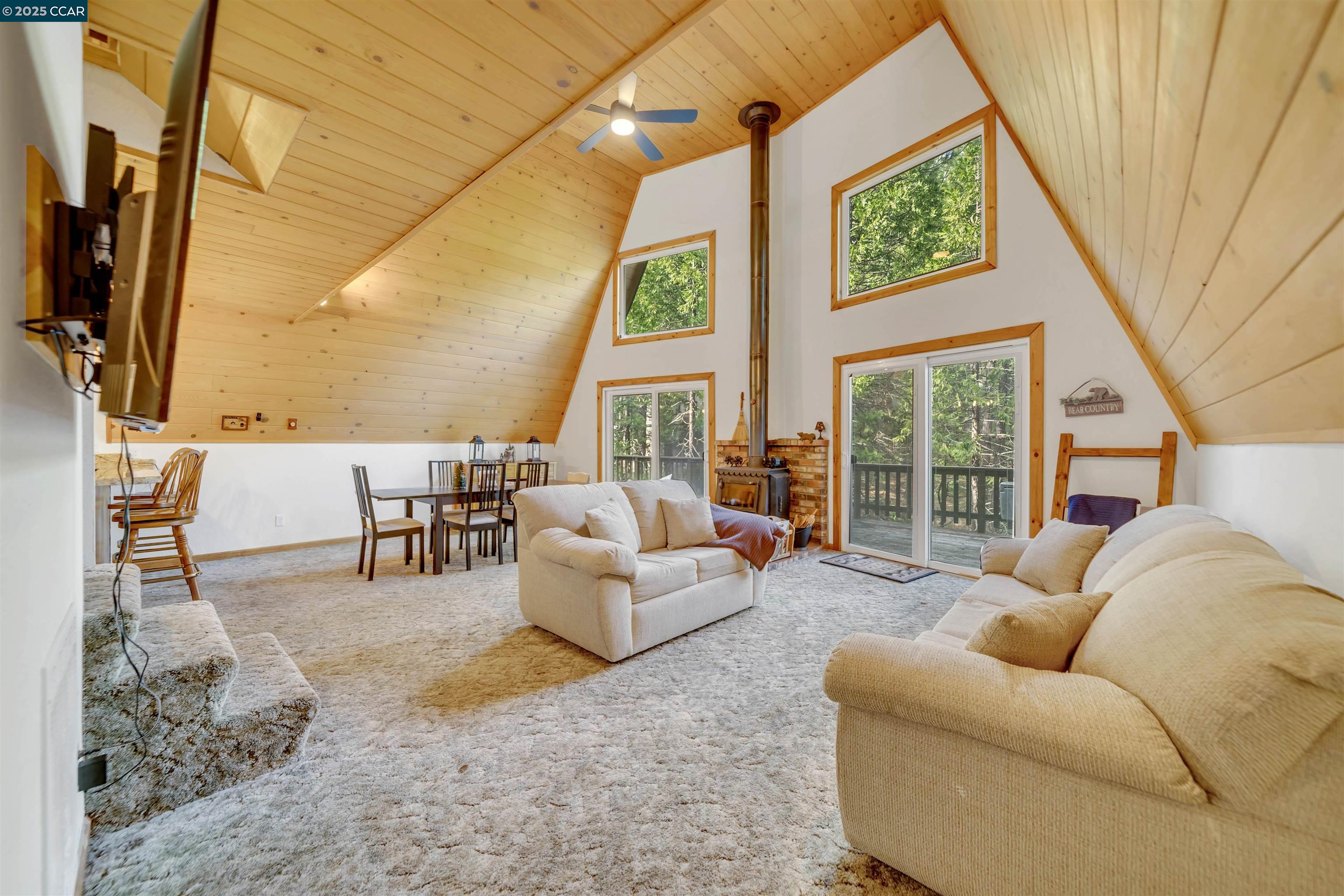Detail Gallery Image 10 of 52 For 1492 Patricia Ln, Arnold,  CA 95223 - 3 Beds | 2 Baths