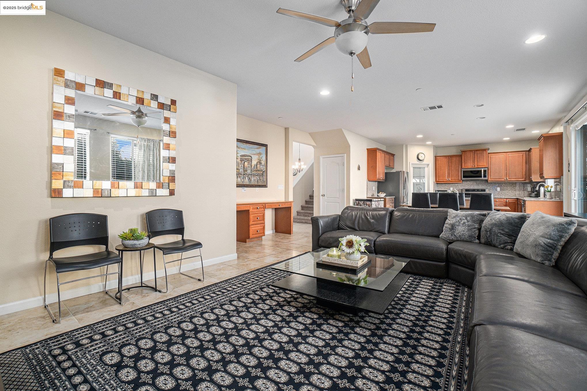 Detail Gallery Image 14 of 42 For 1174 Tropicana Ln, Brentwood,  CA 94513 - 5 Beds | 3 Baths