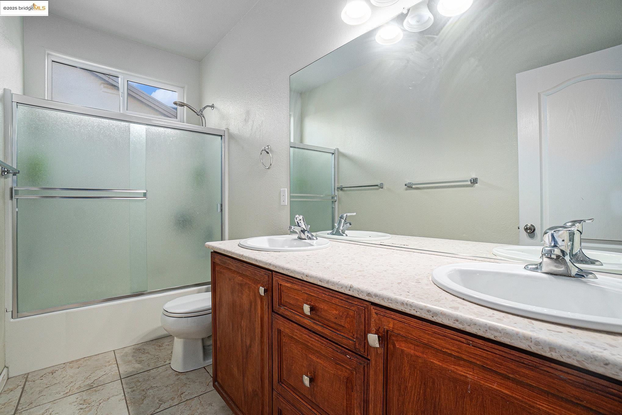 Detail Gallery Image 23 of 42 For 1174 Tropicana Ln, Brentwood,  CA 94513 - 5 Beds | 3 Baths