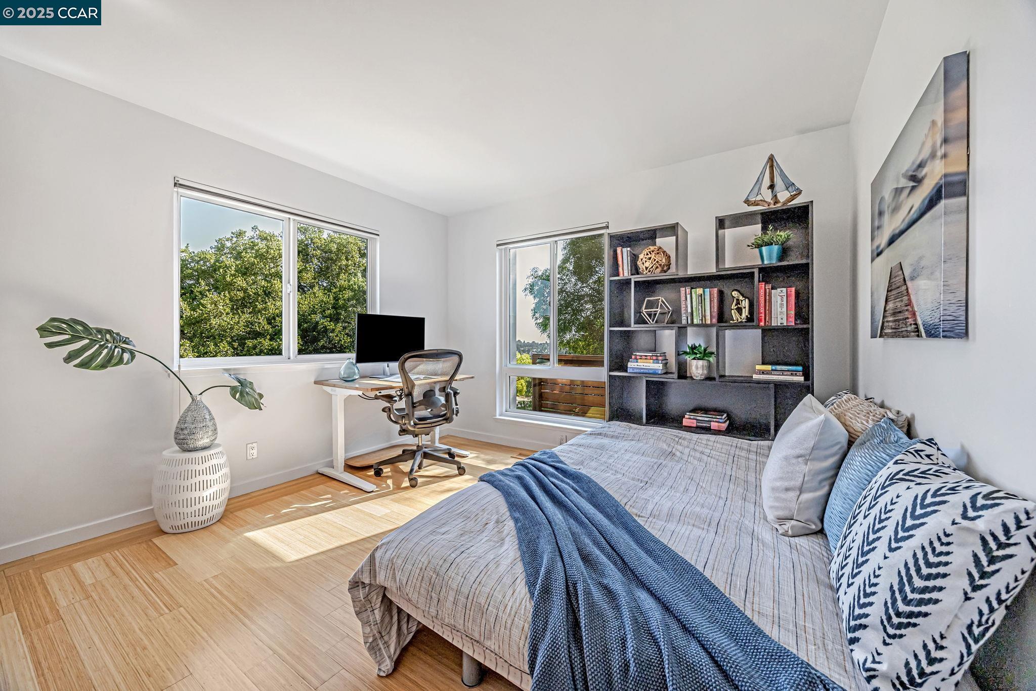 Detail Gallery Image 23 of 36 For 2280 Hastings Dr, Belmont,  CA 94002 - 3 Beds | 2 Baths