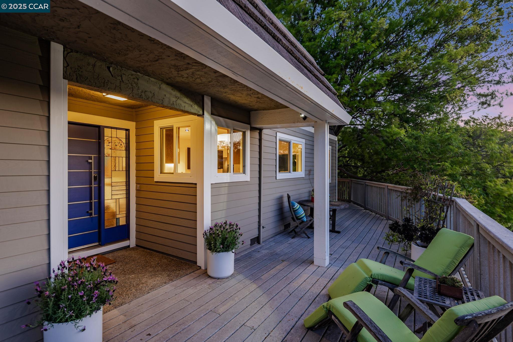 Detail Gallery Image 30 of 36 For 2280 Hastings Dr, Belmont,  CA 94002 - 3 Beds | 2 Baths