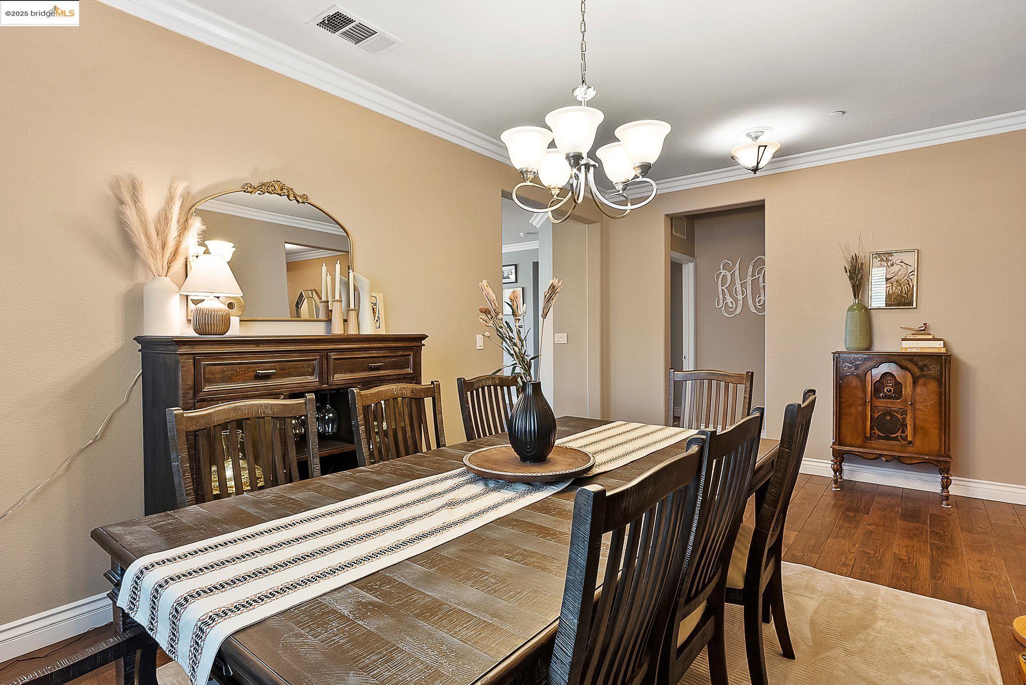 Detail Gallery Image 17 of 45 For 1525 Sycamore Dr, Oakley,  CA 94561 - 4 Beds | 2 Baths