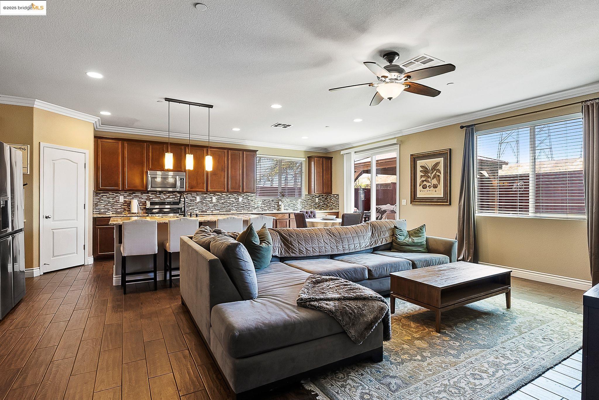 Detail Gallery Image 19 of 45 For 1525 Sycamore Dr, Oakley,  CA 94561 - 4 Beds | 2 Baths