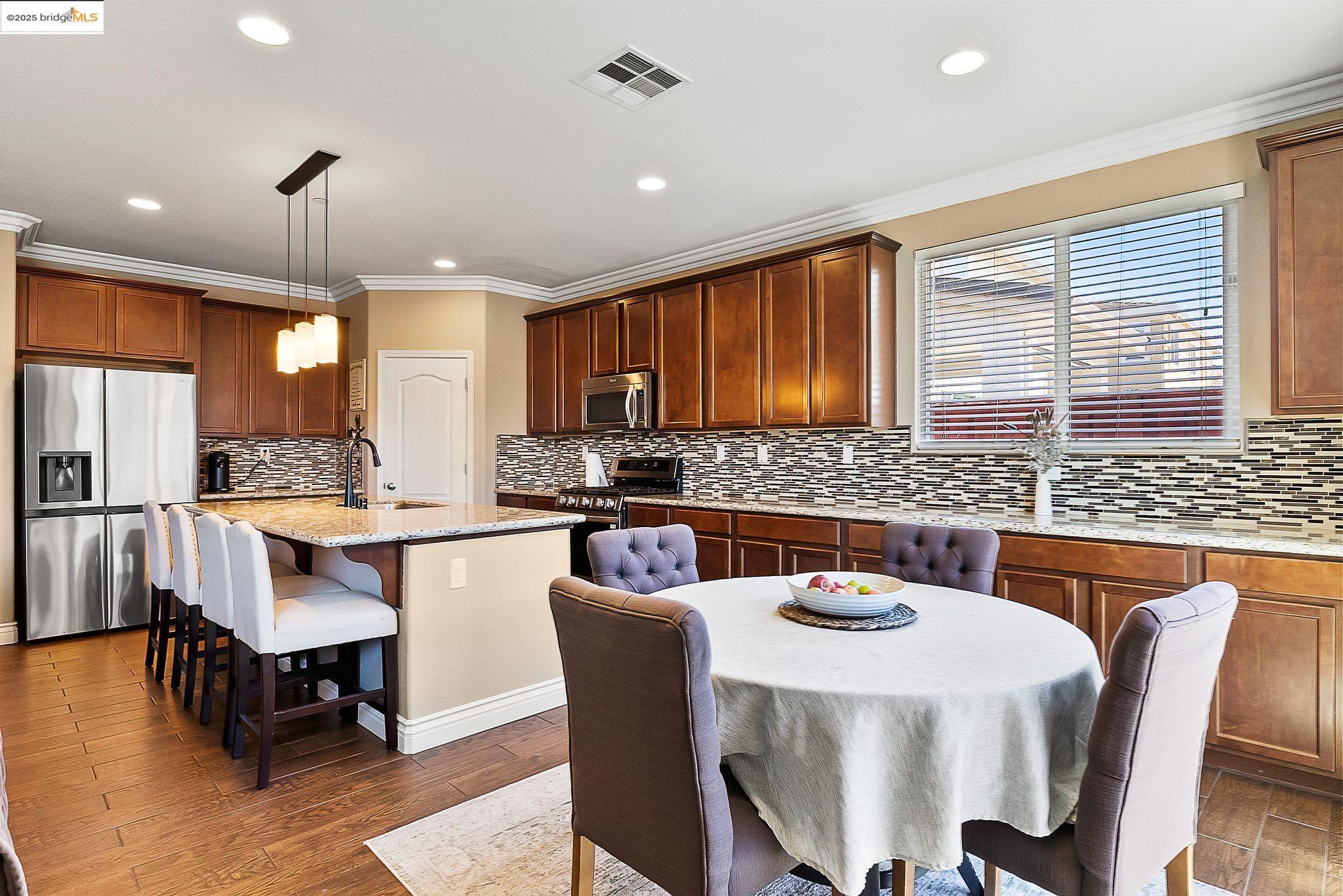 Detail Gallery Image 26 of 45 For 1525 Sycamore Dr, Oakley,  CA 94561 - 4 Beds | 2 Baths