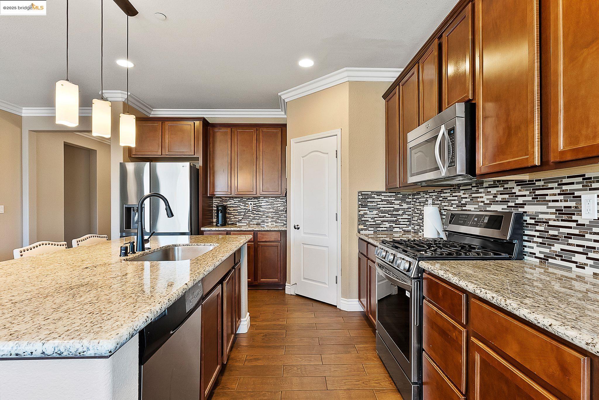 Detail Gallery Image 28 of 45 For 1525 Sycamore Dr, Oakley,  CA 94561 - 4 Beds | 2 Baths