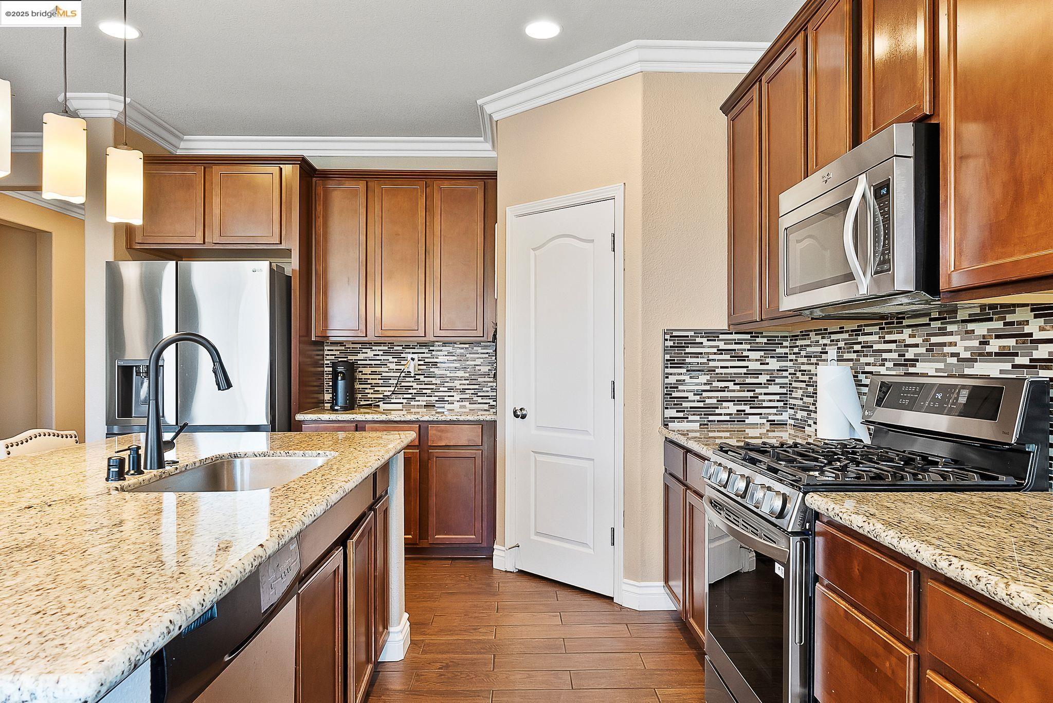 Detail Gallery Image 29 of 45 For 1525 Sycamore Dr, Oakley,  CA 94561 - 4 Beds | 2 Baths
