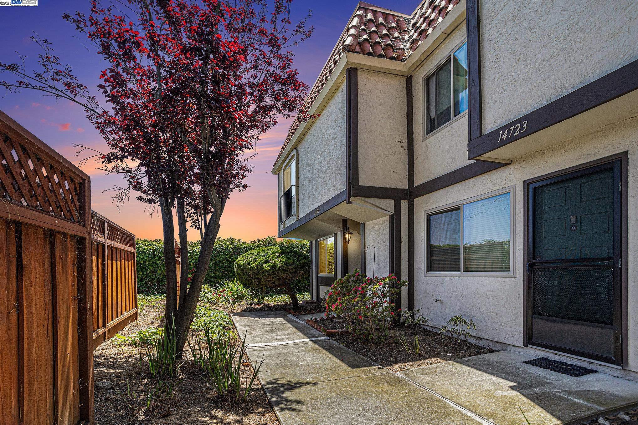Detail Gallery Image 1 of 28 For 14725 Doolittle Dr, San Leandro,  CA 94577 - 3 Beds | 2 Baths