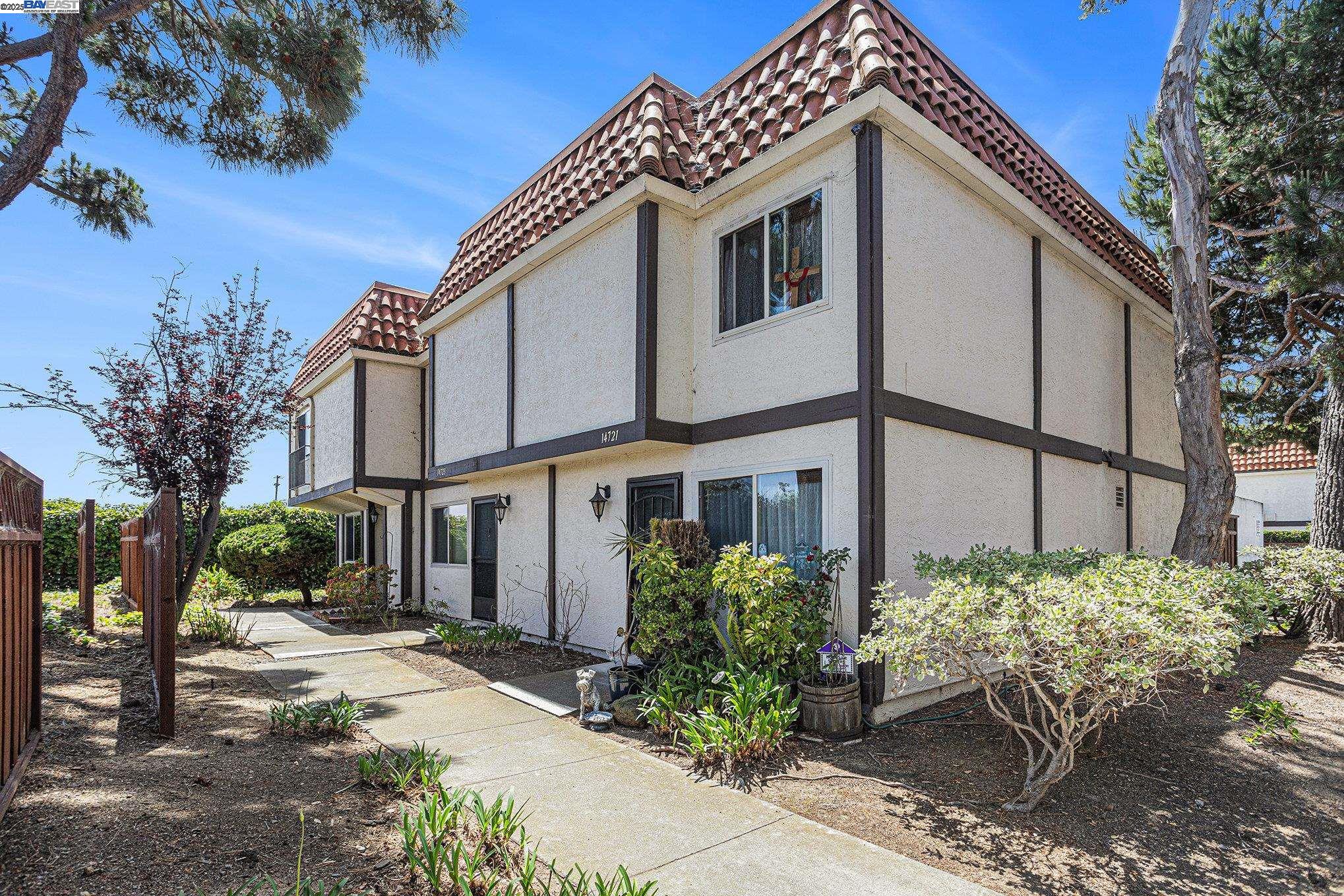 Detail Gallery Image 2 of 28 For 14725 Doolittle Dr, San Leandro,  CA 94577 - 3 Beds | 2 Baths