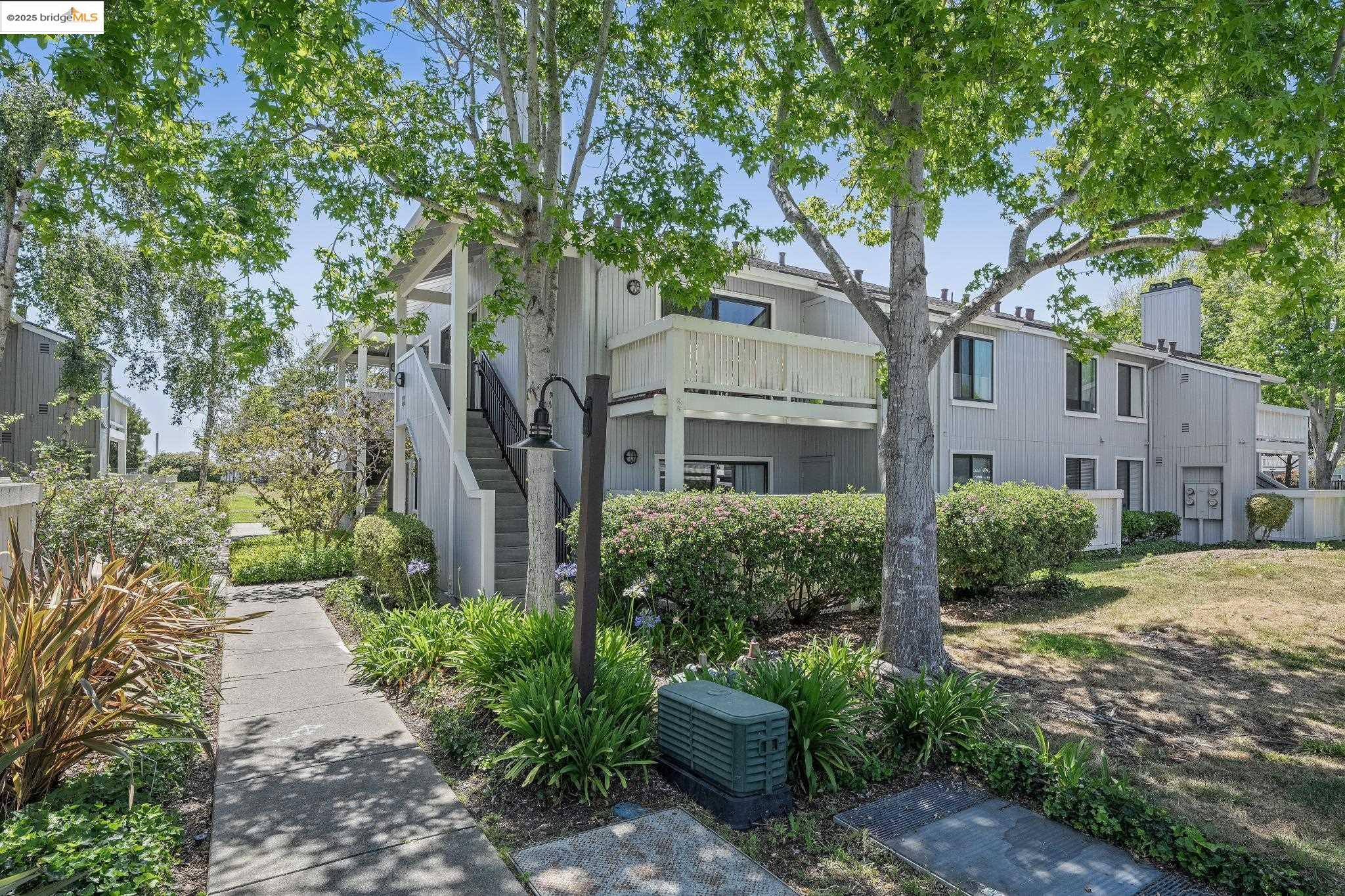 Detail Gallery Image 33 of 60 For 164 Schooner Ct, Richmond,  CA 94804 - 2 Beds | 2 Baths