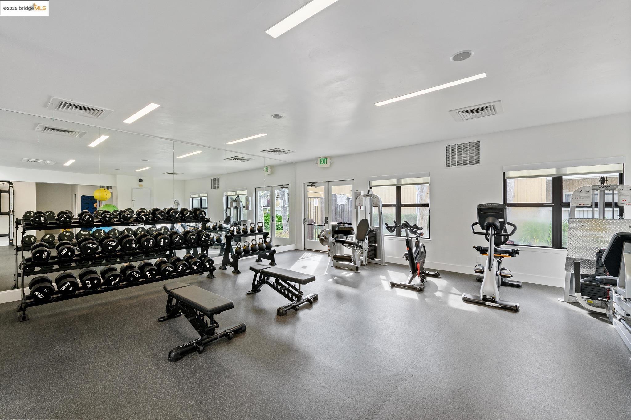 Detail Gallery Image 37 of 60 For 164 Schooner Ct, Richmond,  CA 94804 - 2 Beds | 2 Baths