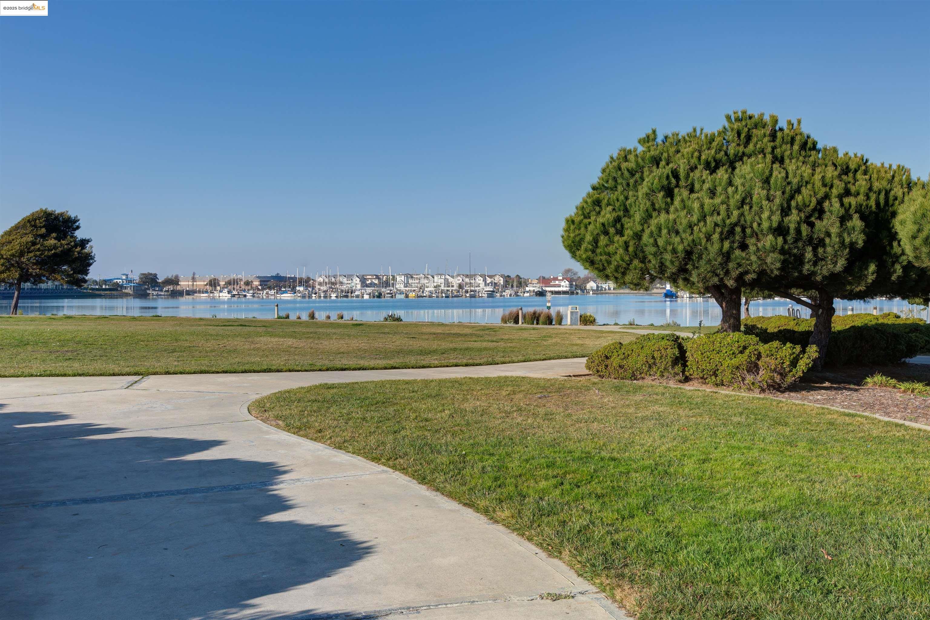 Detail Gallery Image 46 of 60 For 164 Schooner Ct, Richmond,  CA 94804 - 2 Beds | 2 Baths