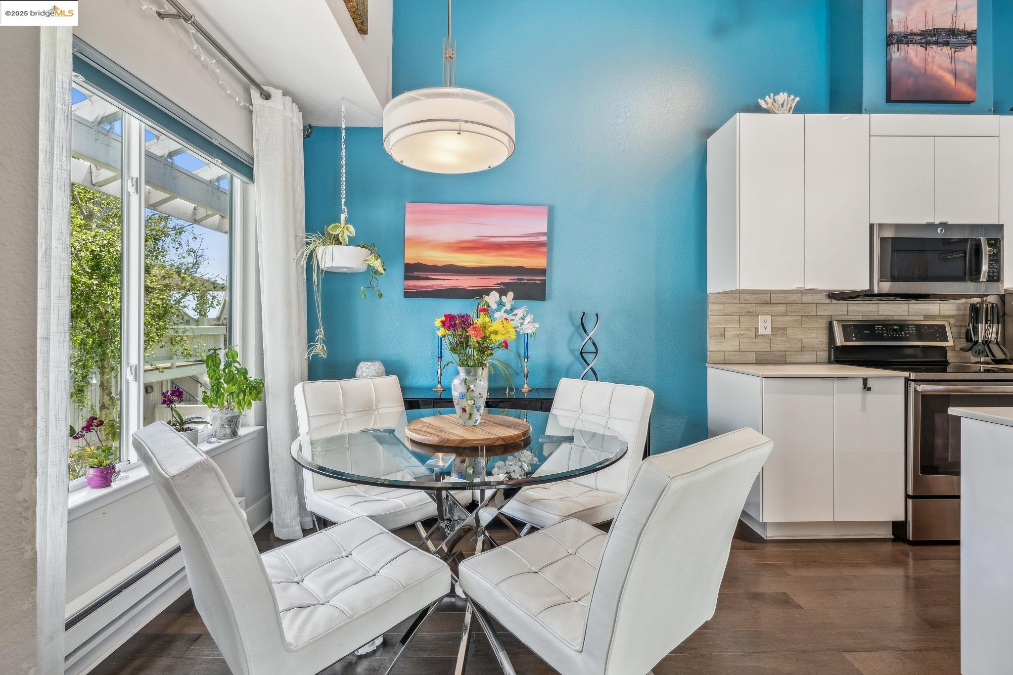 Detail Gallery Image 7 of 60 For 164 Schooner Ct, Richmond,  CA 94804 - 2 Beds | 2 Baths