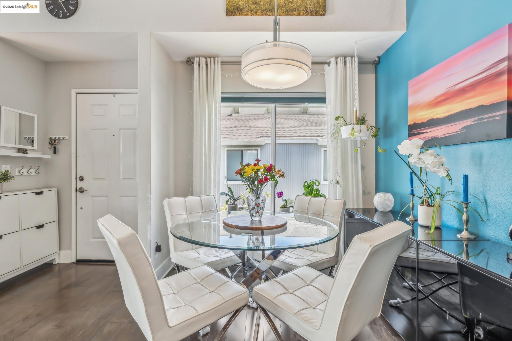 Detail Gallery Image 9 of 60 For 164 Schooner Ct, Richmond,  CA 94804 - 2 Beds | 2 Baths