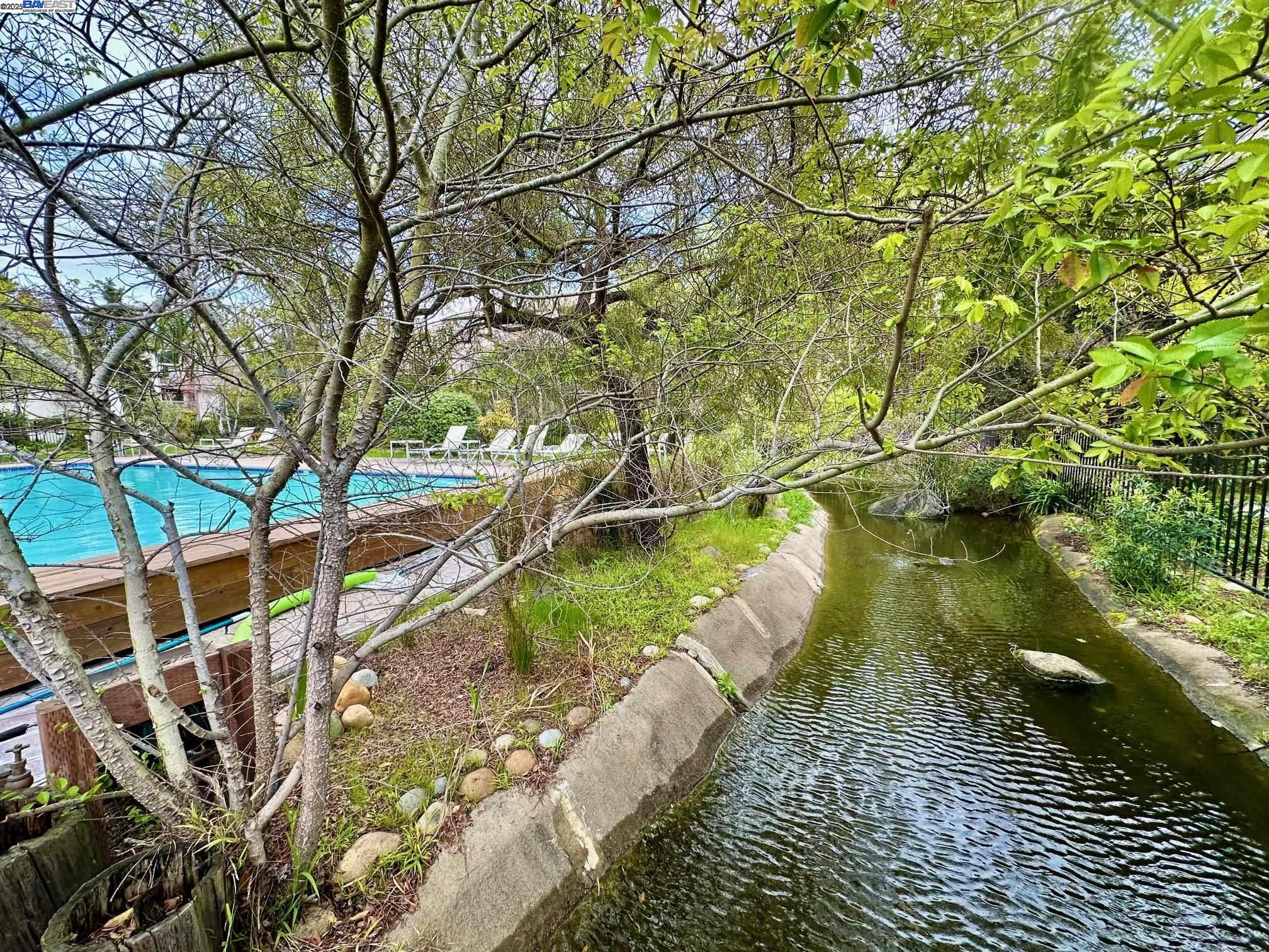 Detail Gallery Image 36 of 56 For 2101 Shoreline Dr #249,  Alameda,  CA 94501 - 2 Beds | 2 Baths