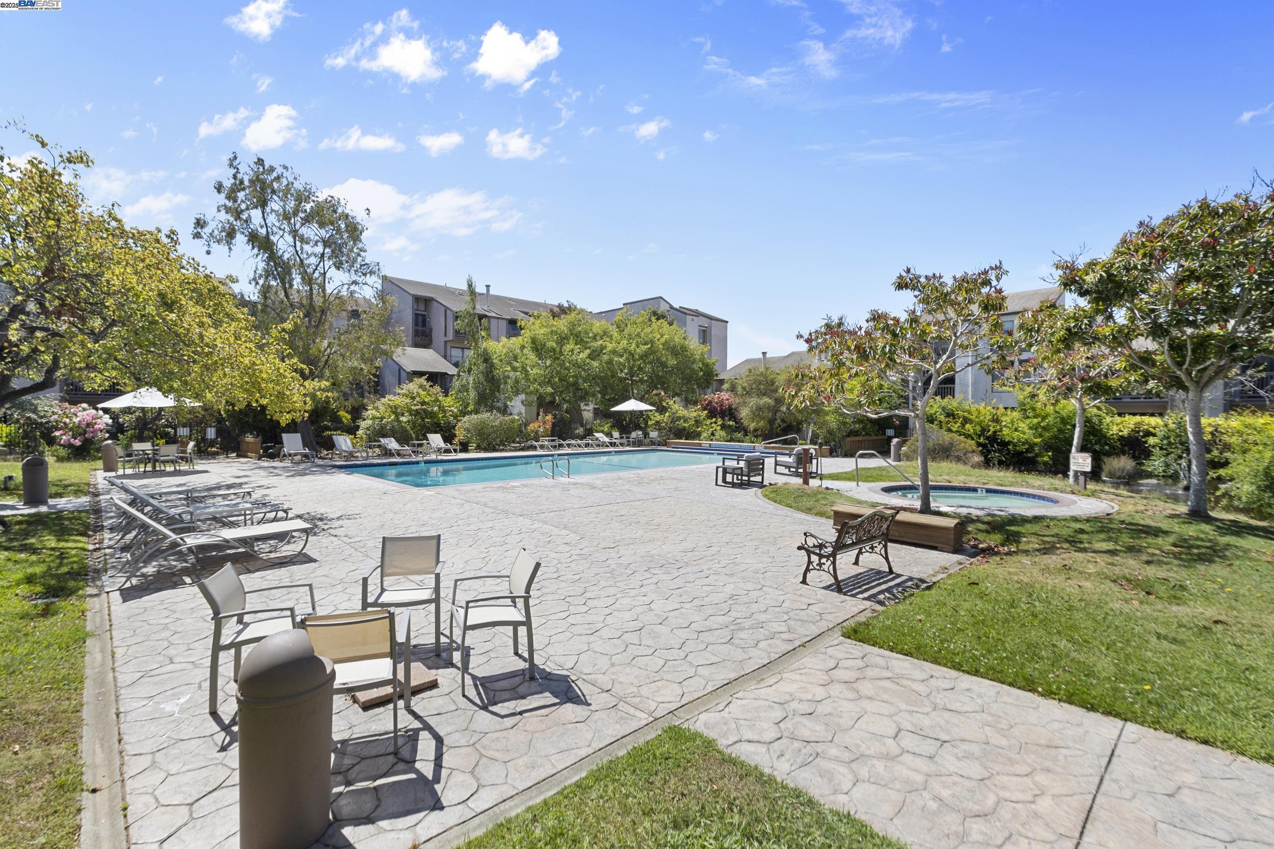 Detail Gallery Image 40 of 56 For 2101 Shoreline Dr #249,  Alameda,  CA 94501 - 2 Beds | 2 Baths