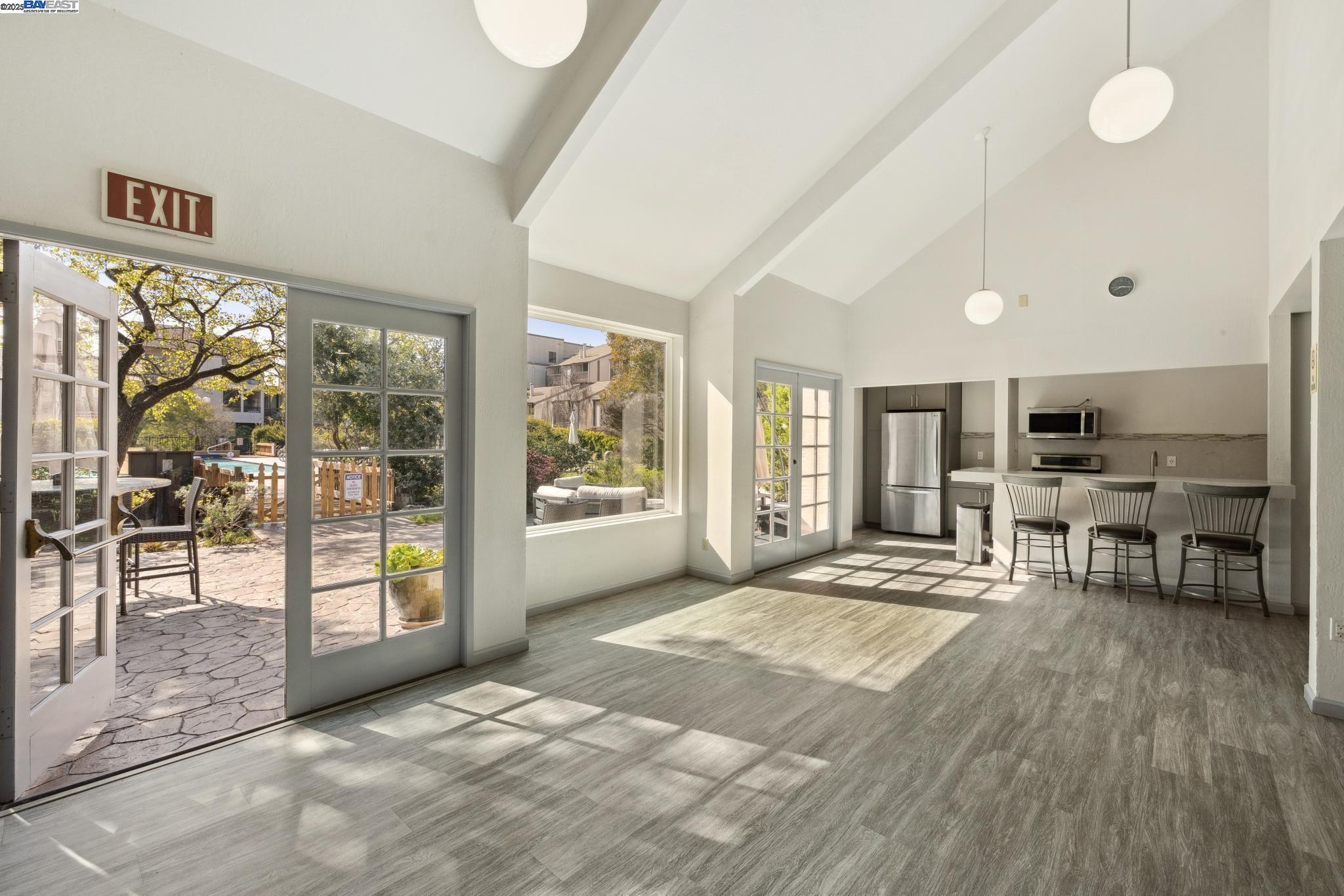 Detail Gallery Image 45 of 56 For 2101 Shoreline Dr #249,  Alameda,  CA 94501 - 2 Beds | 2 Baths